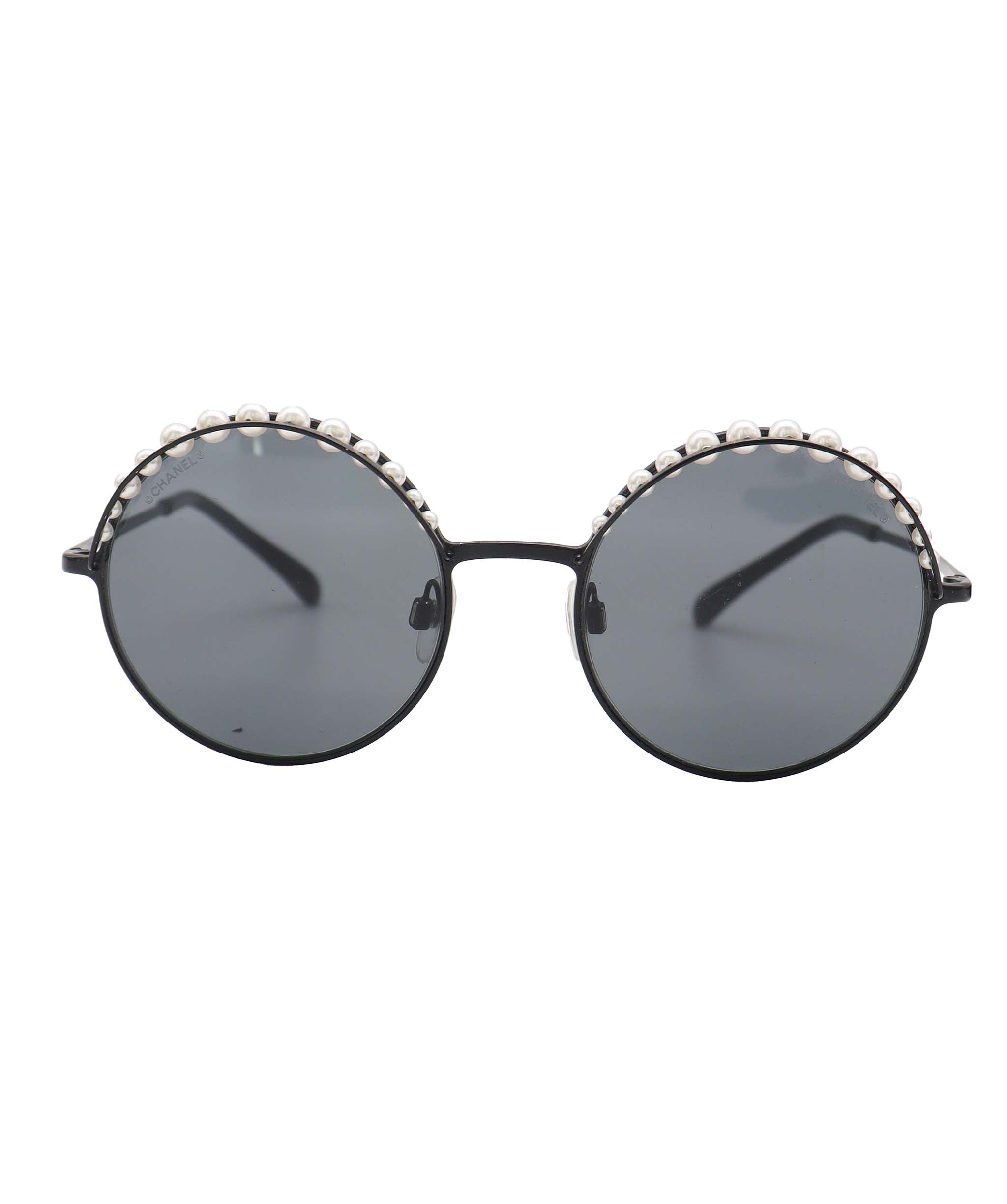 CHANEL PEARL EMBELLISHED ROUND BLACK BLACK ASC7309