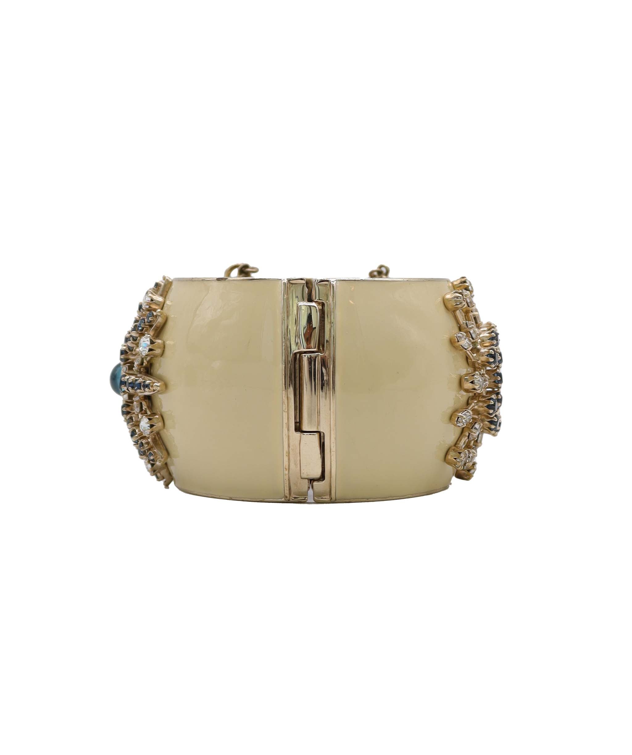 CHANEL PARIS VENISE STARBURST CUFF BRACELET CREAM ASC7319
