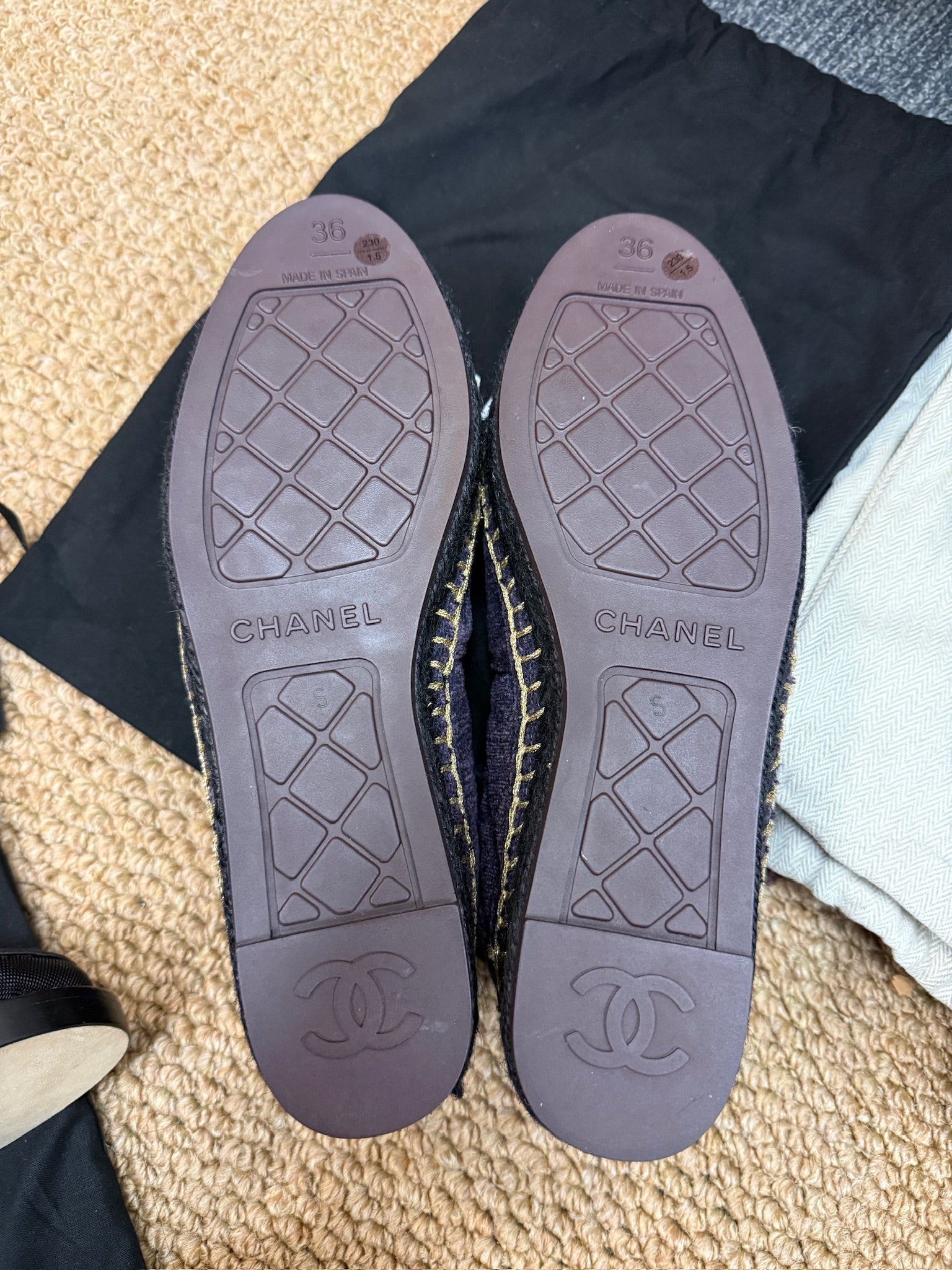 EU36-Chanel Quilted Velvet Espadrilles – NEW