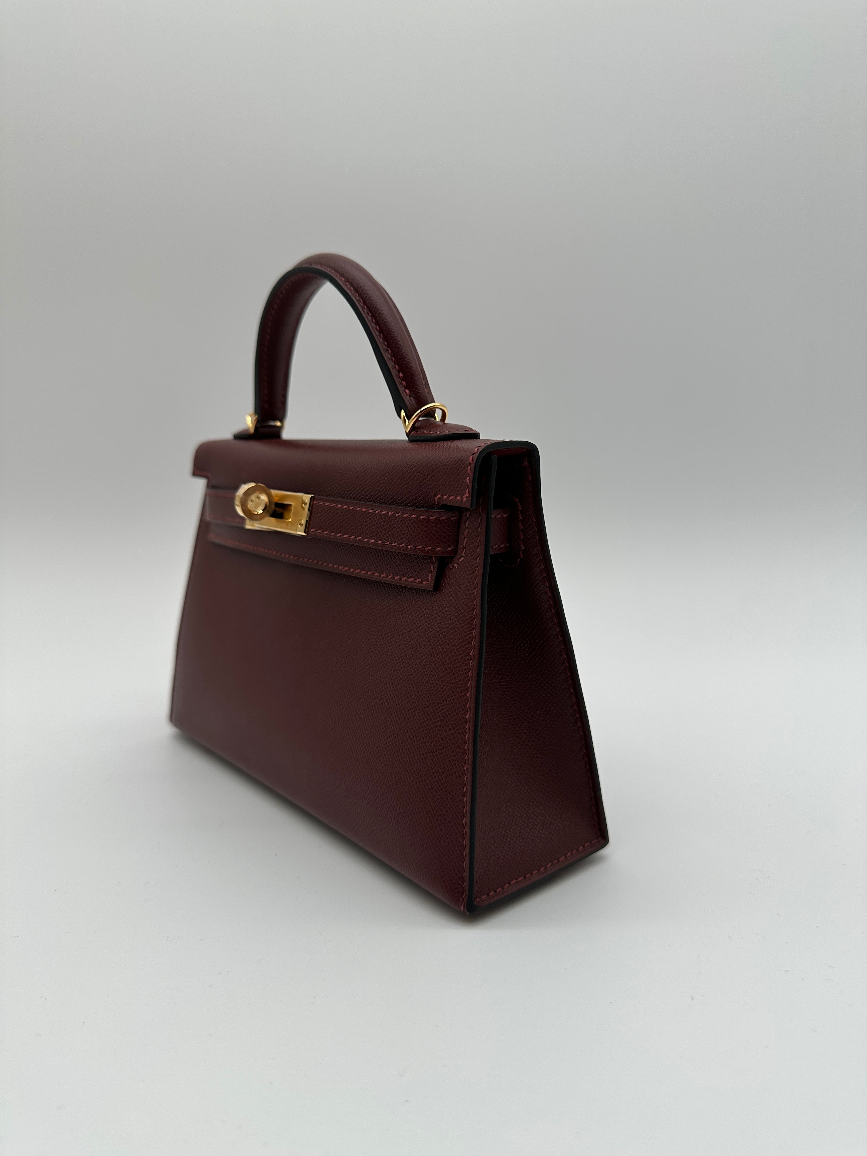 Hermès Mini Kelly Rouge H Madame Gold Hardware