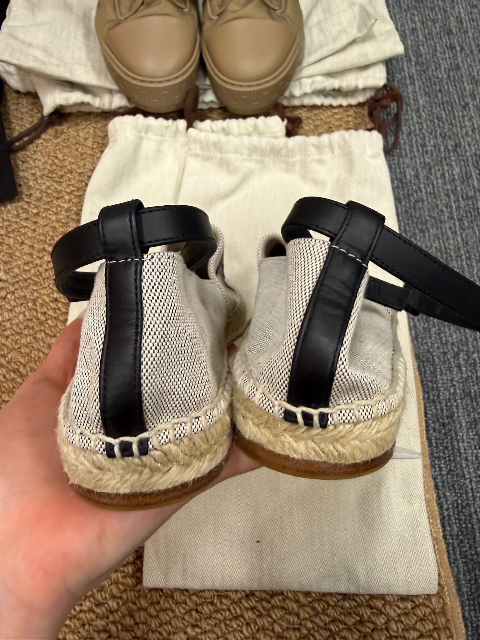 EU38 - Hermès 24 Faubourg Espadrilles – NEW