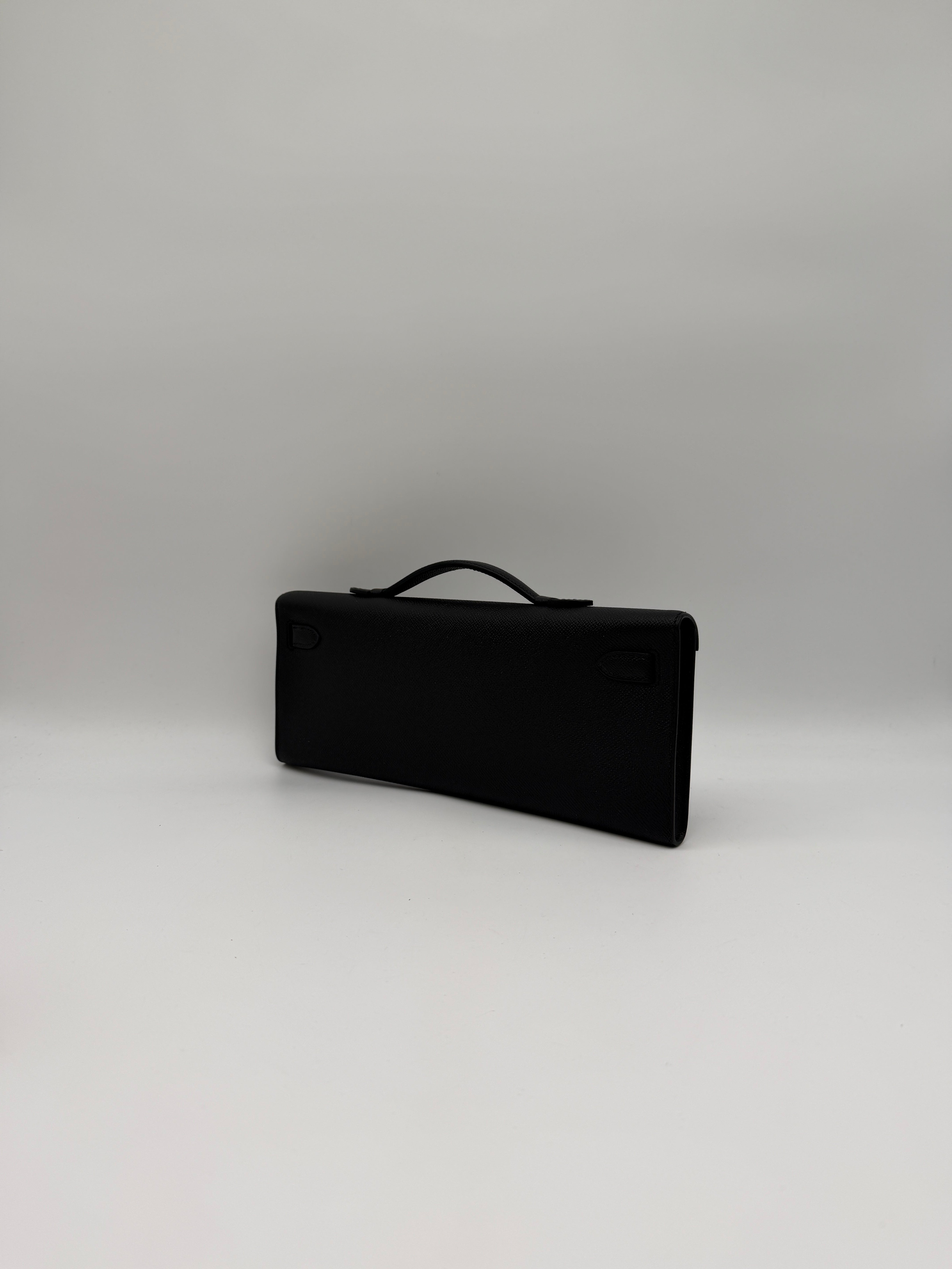 Hermès Kelly Cut Black Epsom Gold Hardware
