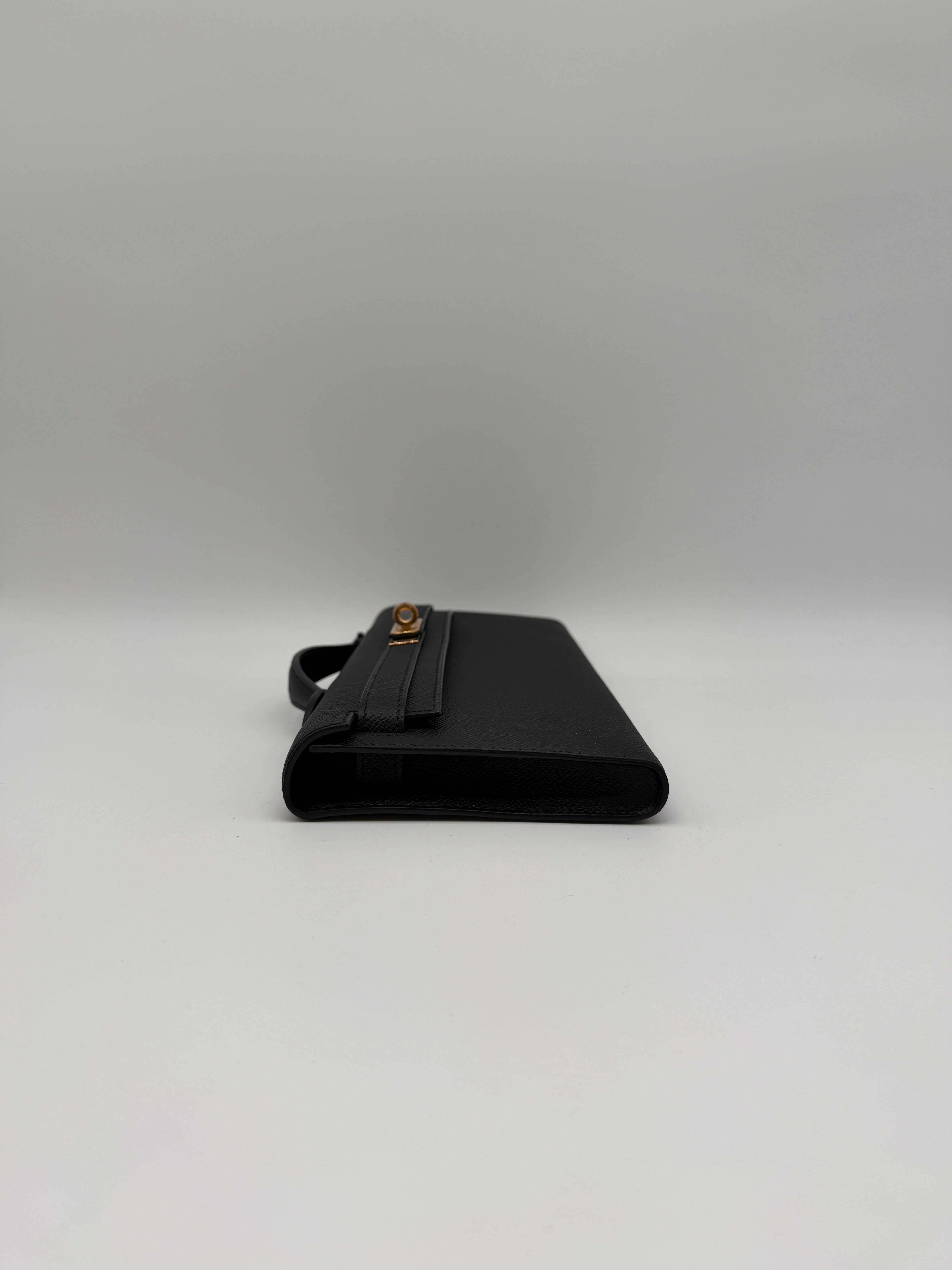 Hermès Kelly Cut Black Epsom Gold Hardware