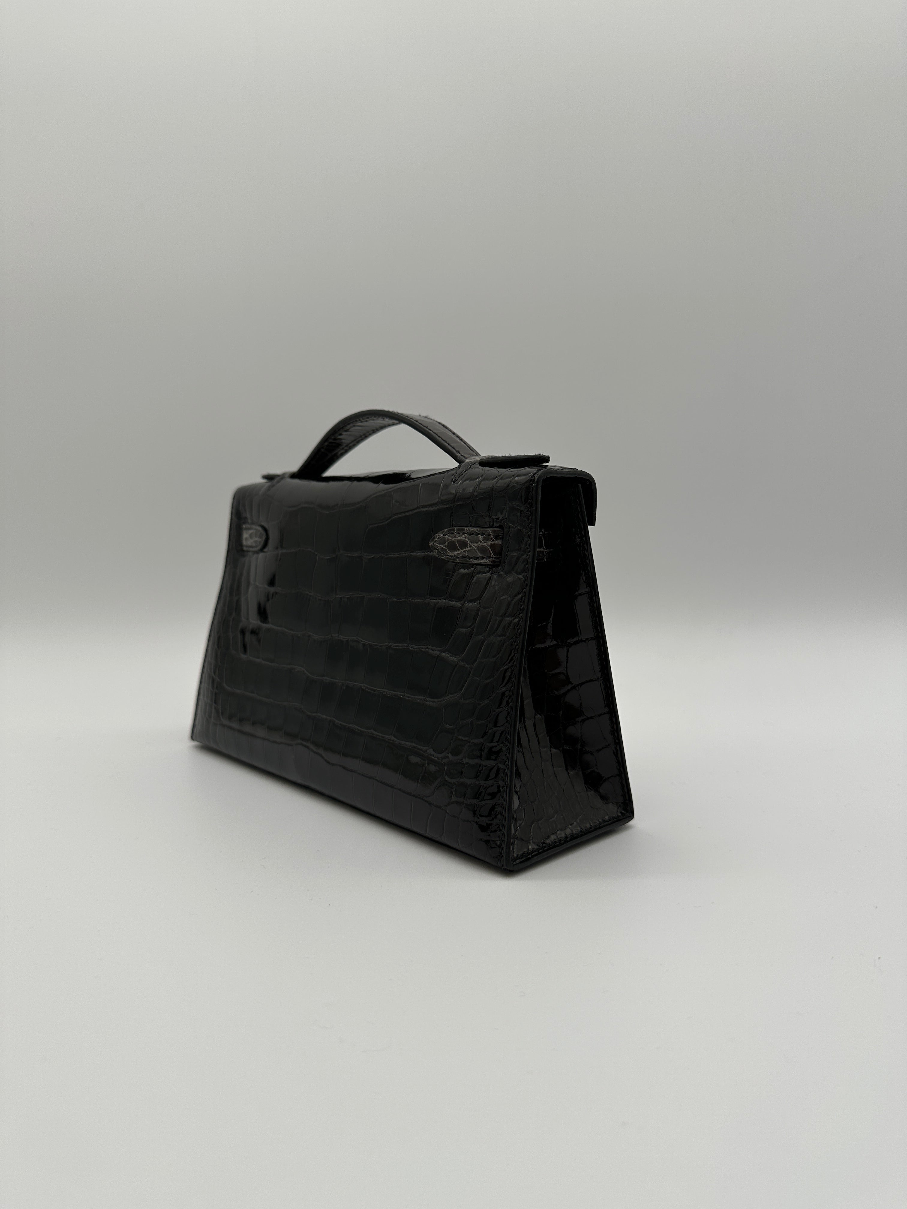 Hermès Kelly Pochette HSS Black/Graphite Shiny Alligator Gold Hardware
