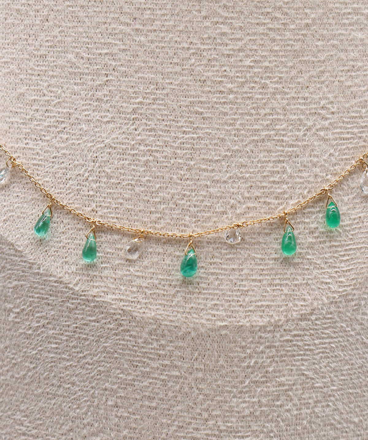 4.9ct EX PEAR OS EMERALD DROPS C13096
