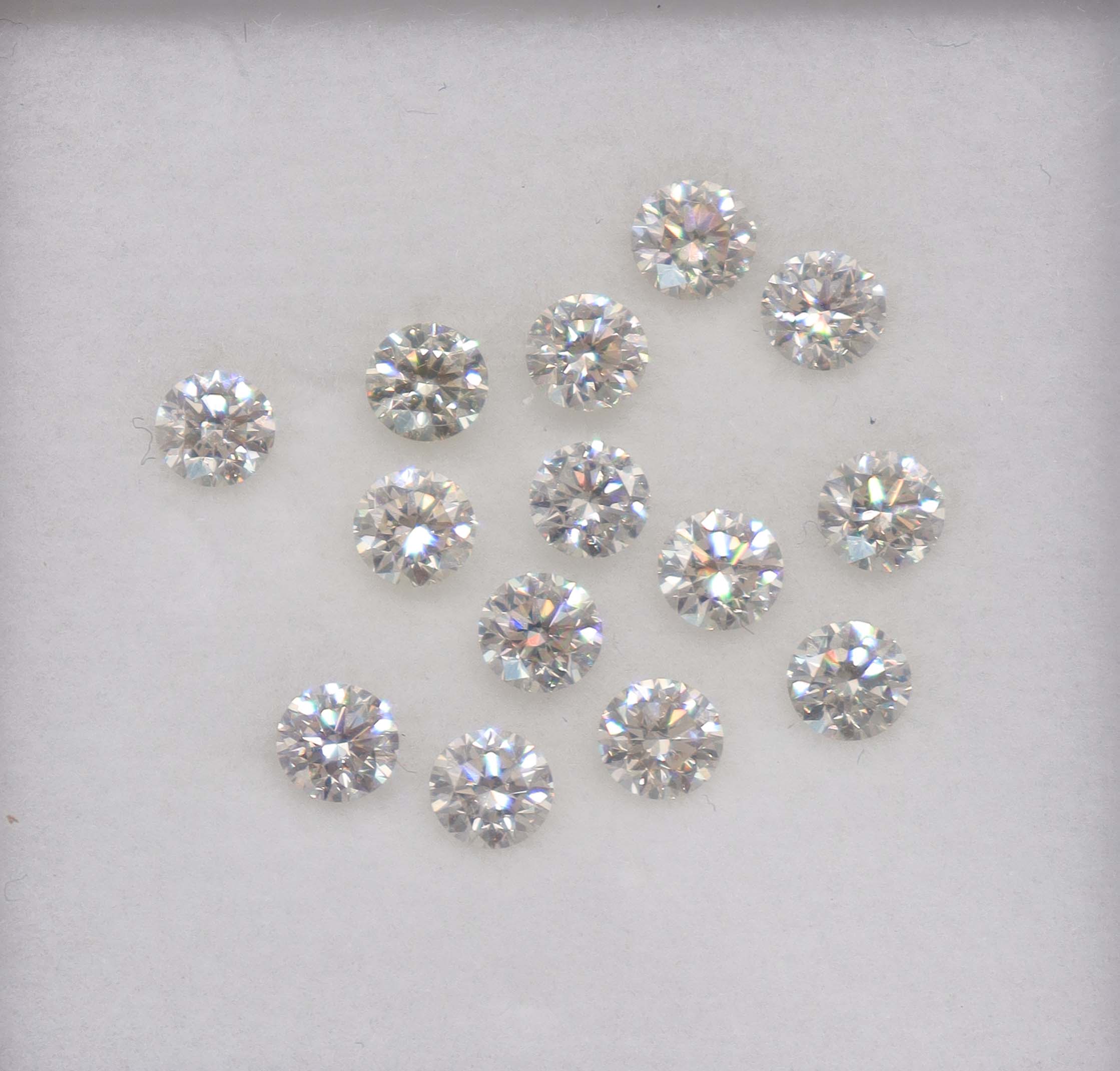 2.8ct DIAMOND round cut G / VS 14pcs DXBN0779