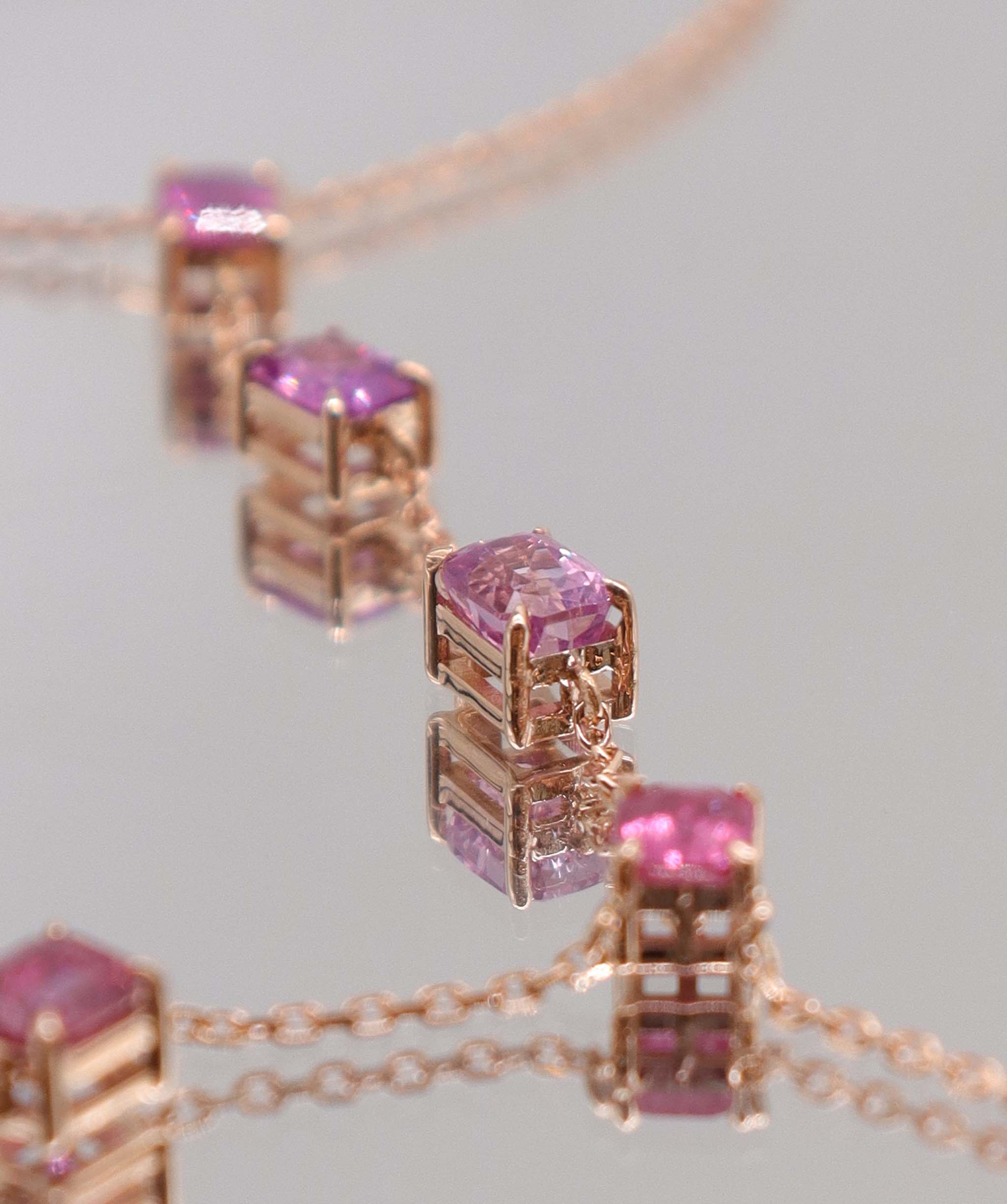 2.26CT NATURAL UNHEATED PADPARADSCHA HAND CHAIN (6 PCS 18K RG) MS 8992