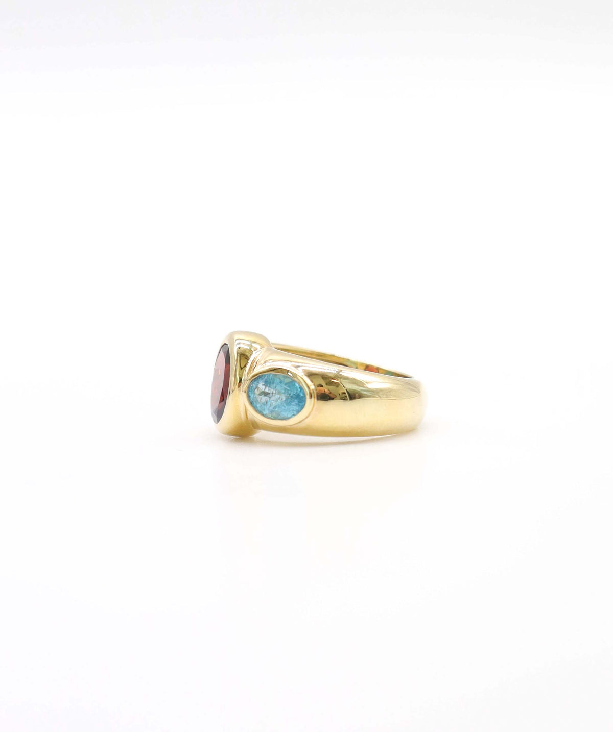The triple threat Silver Trilogy Ring 1.75ct Granet & 1.75ct Apatite DXBS6871