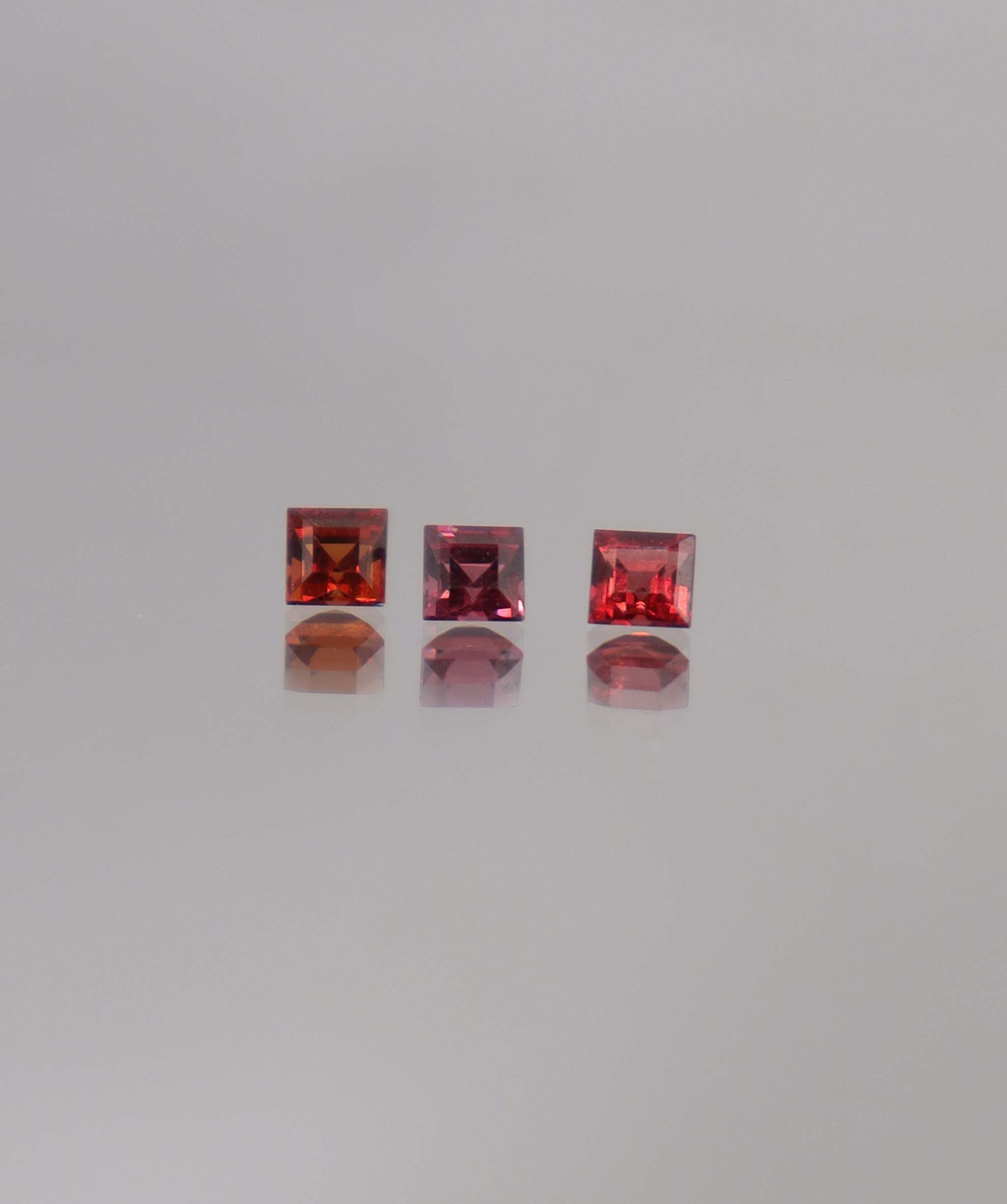 0.6ct Burmese red spinel x3 DXBCS0967