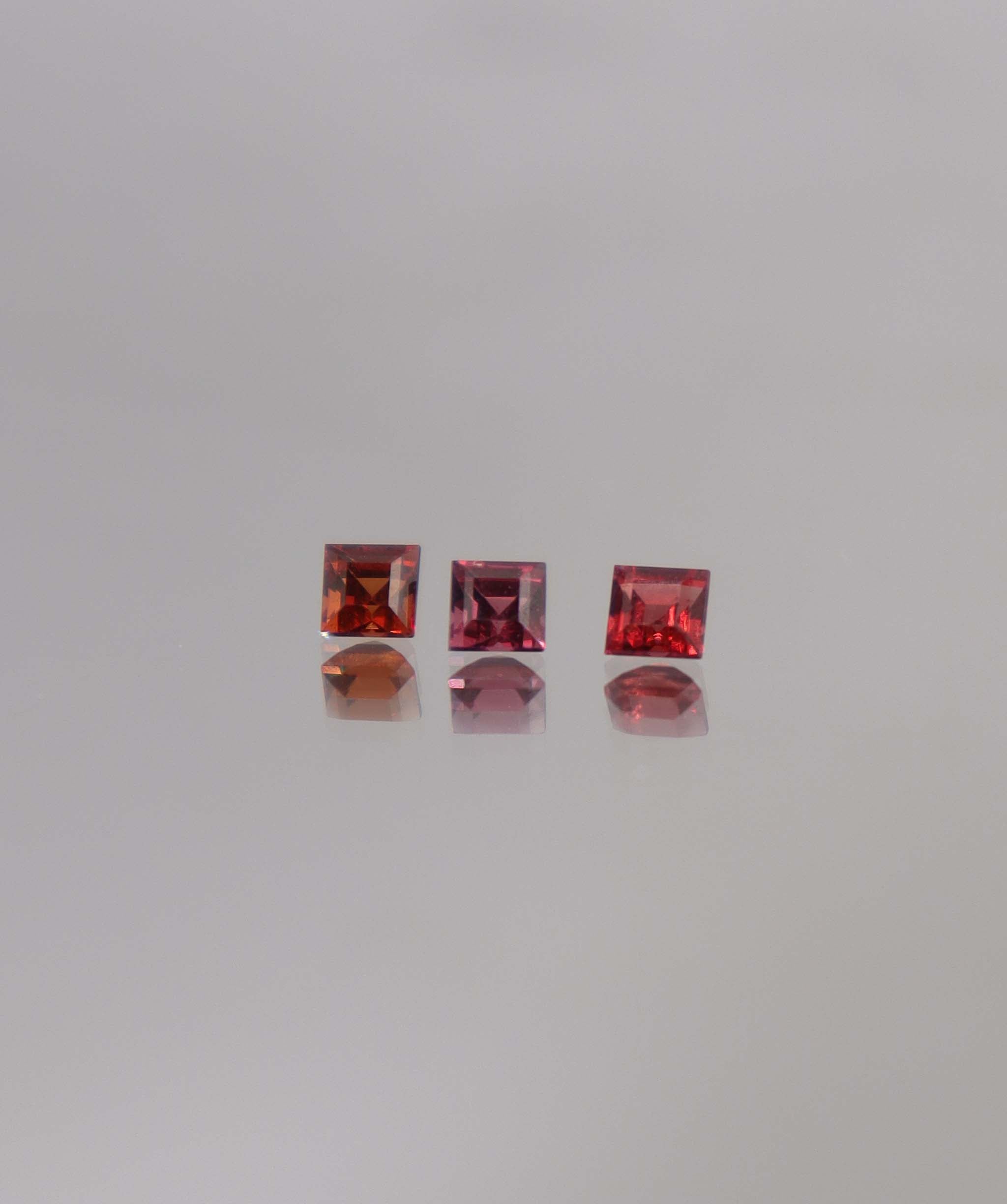 0.6ct Burmese red spinel x3 DXBCS0967