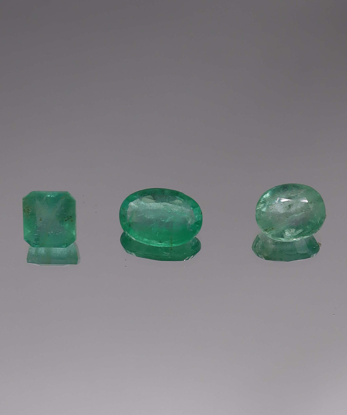 1crt - 1.99crt Panjshir Valley Emeralds LOT No. NDNDX001-1