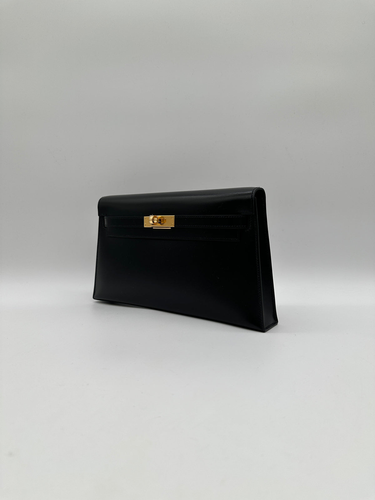 Hermès Kelly Elan Black Box Gold Hardware