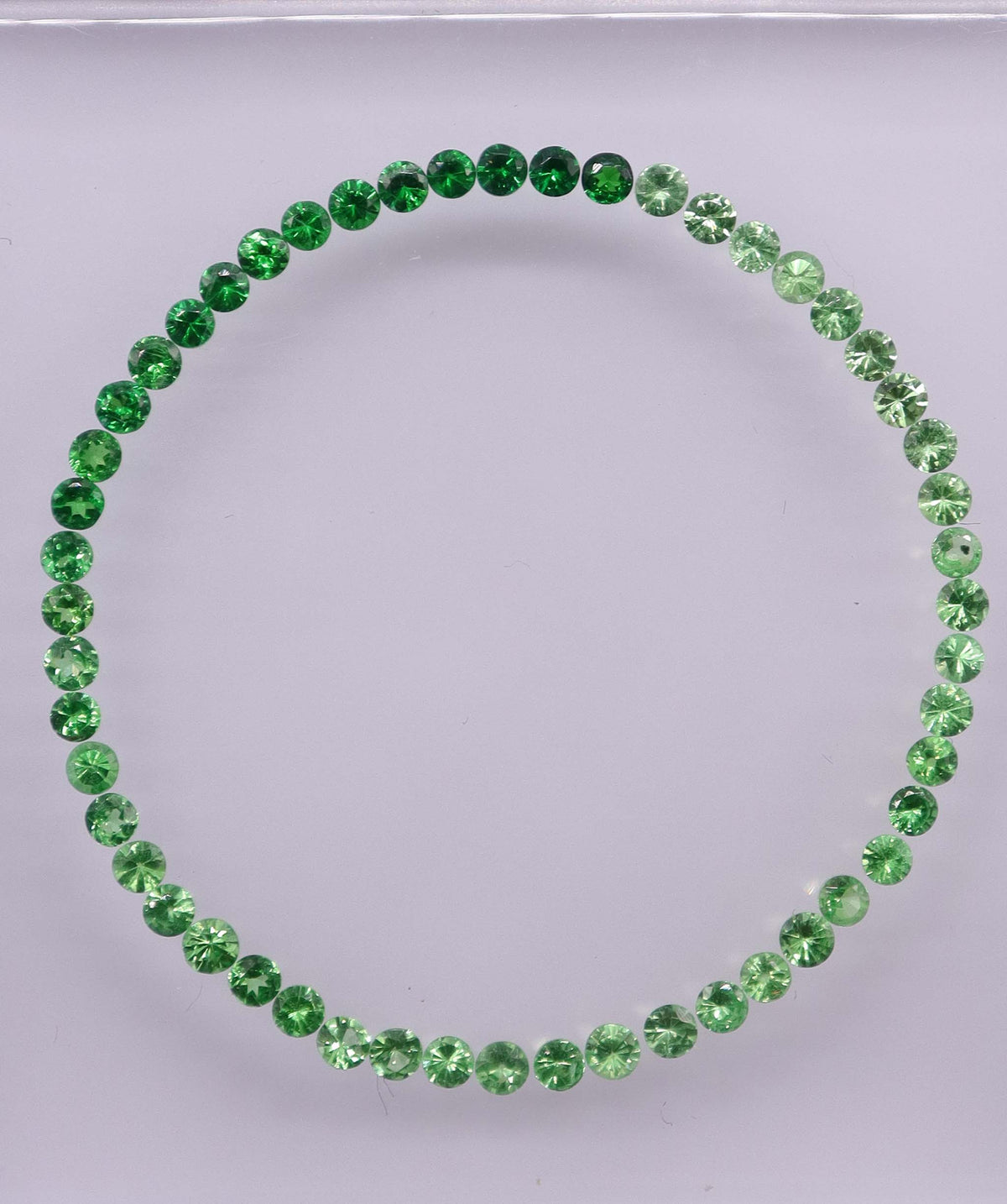 Tsavorite 2 Round Box DXBS6819