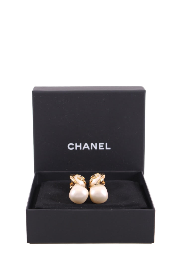 Chanel Faux Pearl