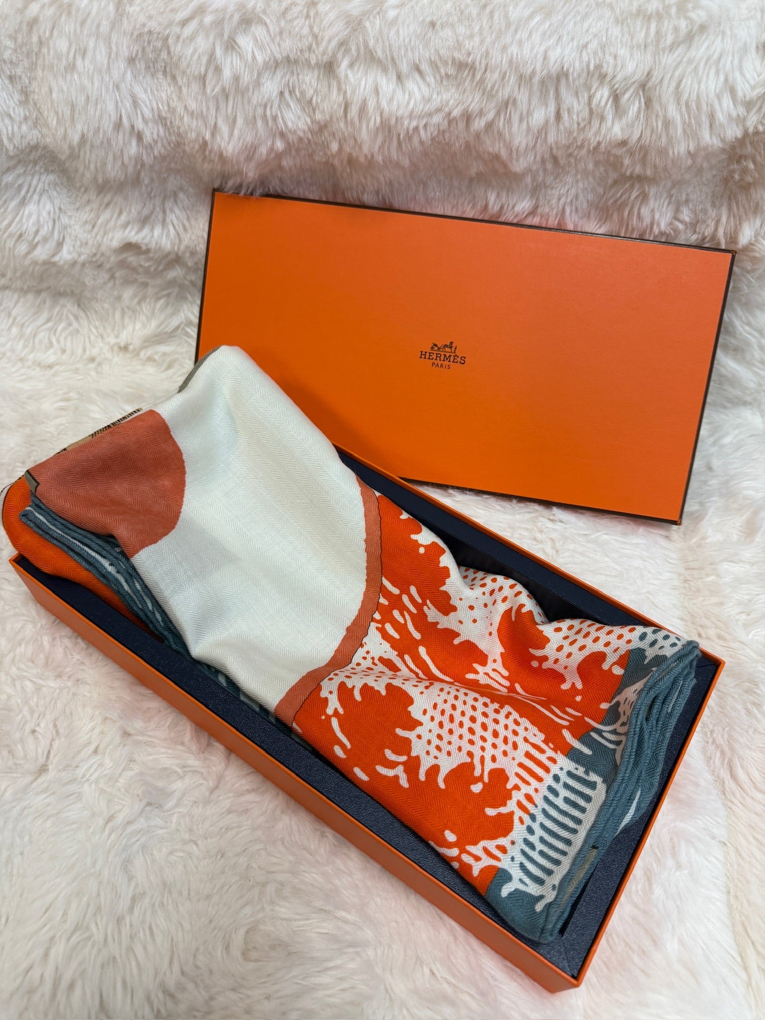 Hermès Carré Scarf – Cavalier en Formes