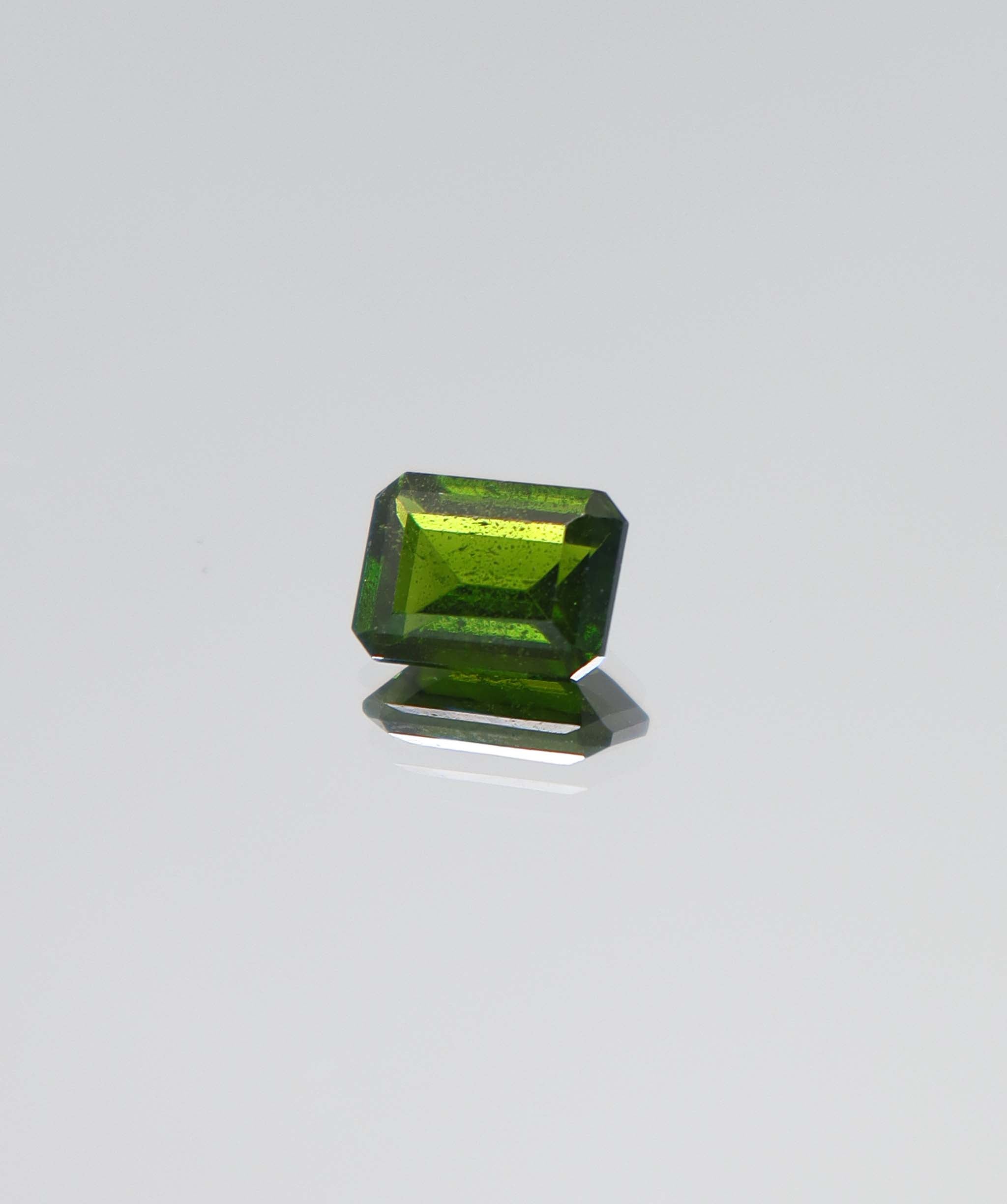 1.54ct Siberian Chrome Diopside DXBCS5222