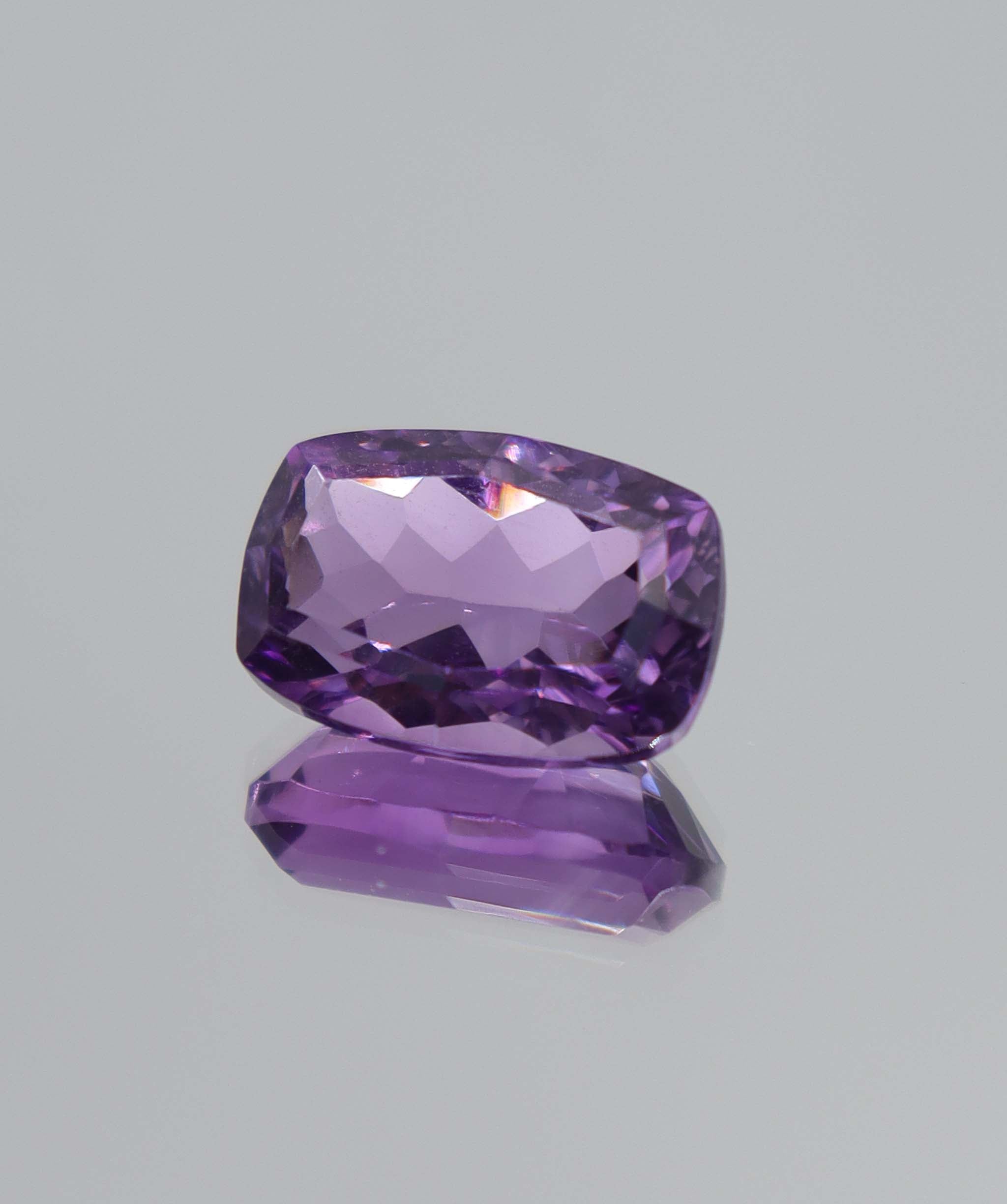 5.72ct Amethyst Fancy Cut Cushion DXBCS5103
