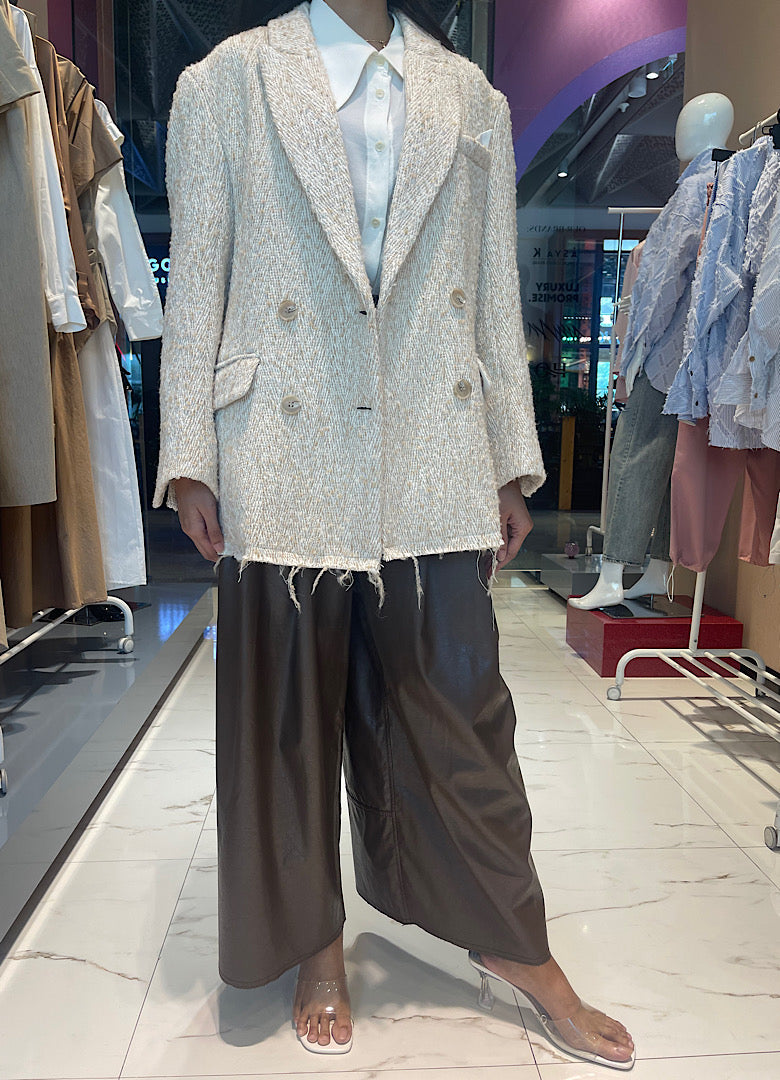 OVERSIZED BLAZER ( السترة) “MOON”