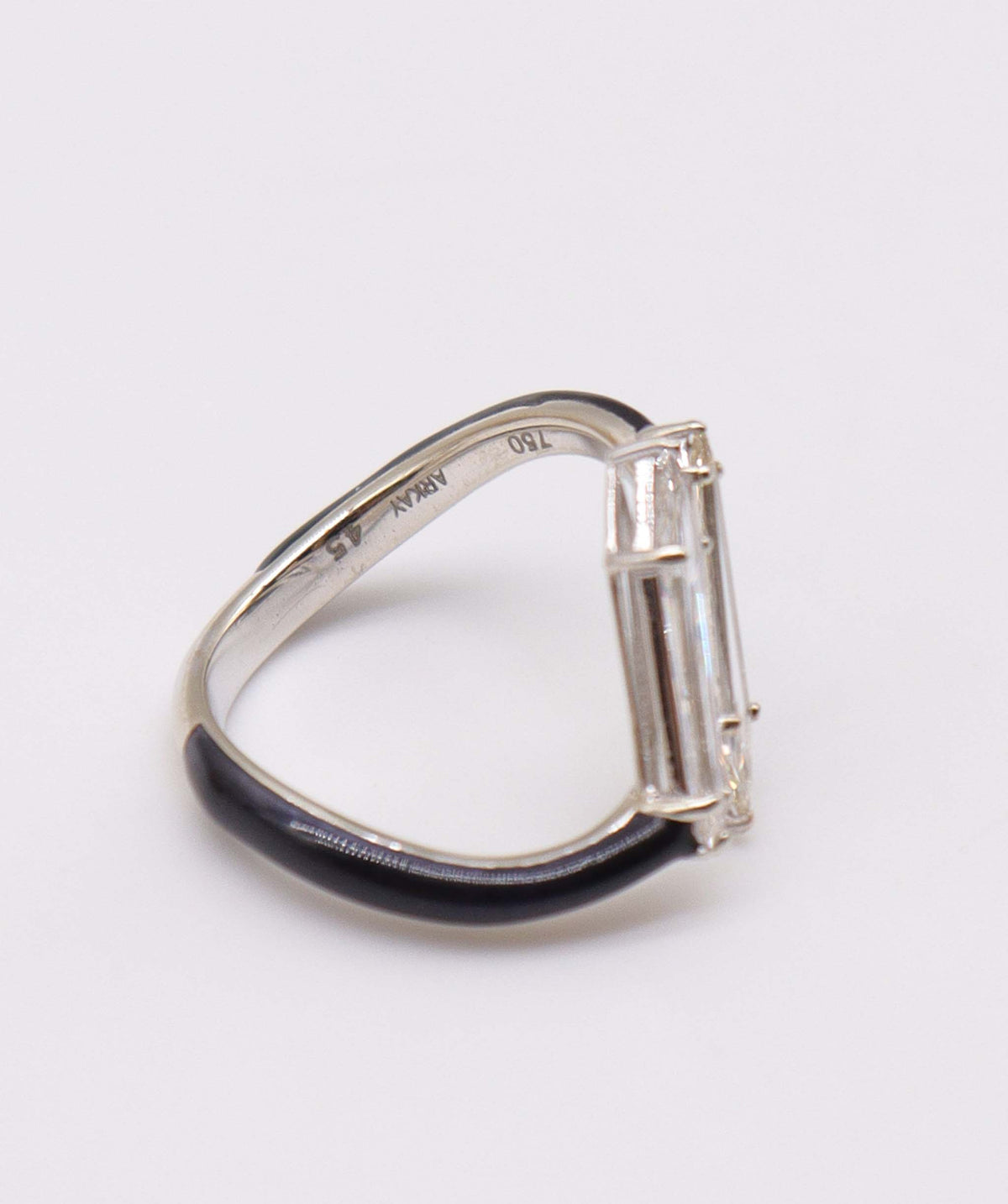 0.79ct Black Enamel Diamond Ring SPG027
