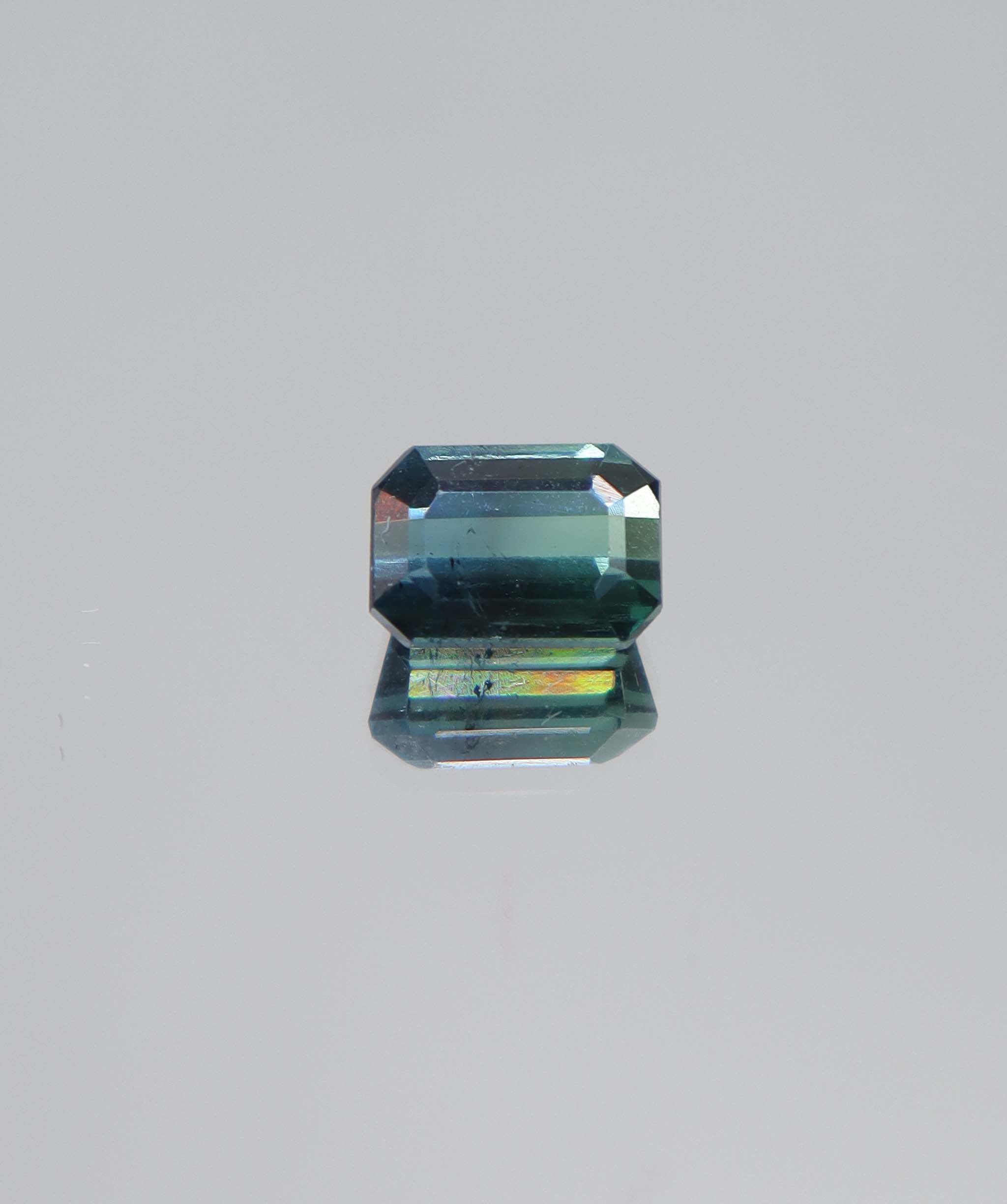 2.31ct Lagoon Tourmaline Bi Color DXBCS5365