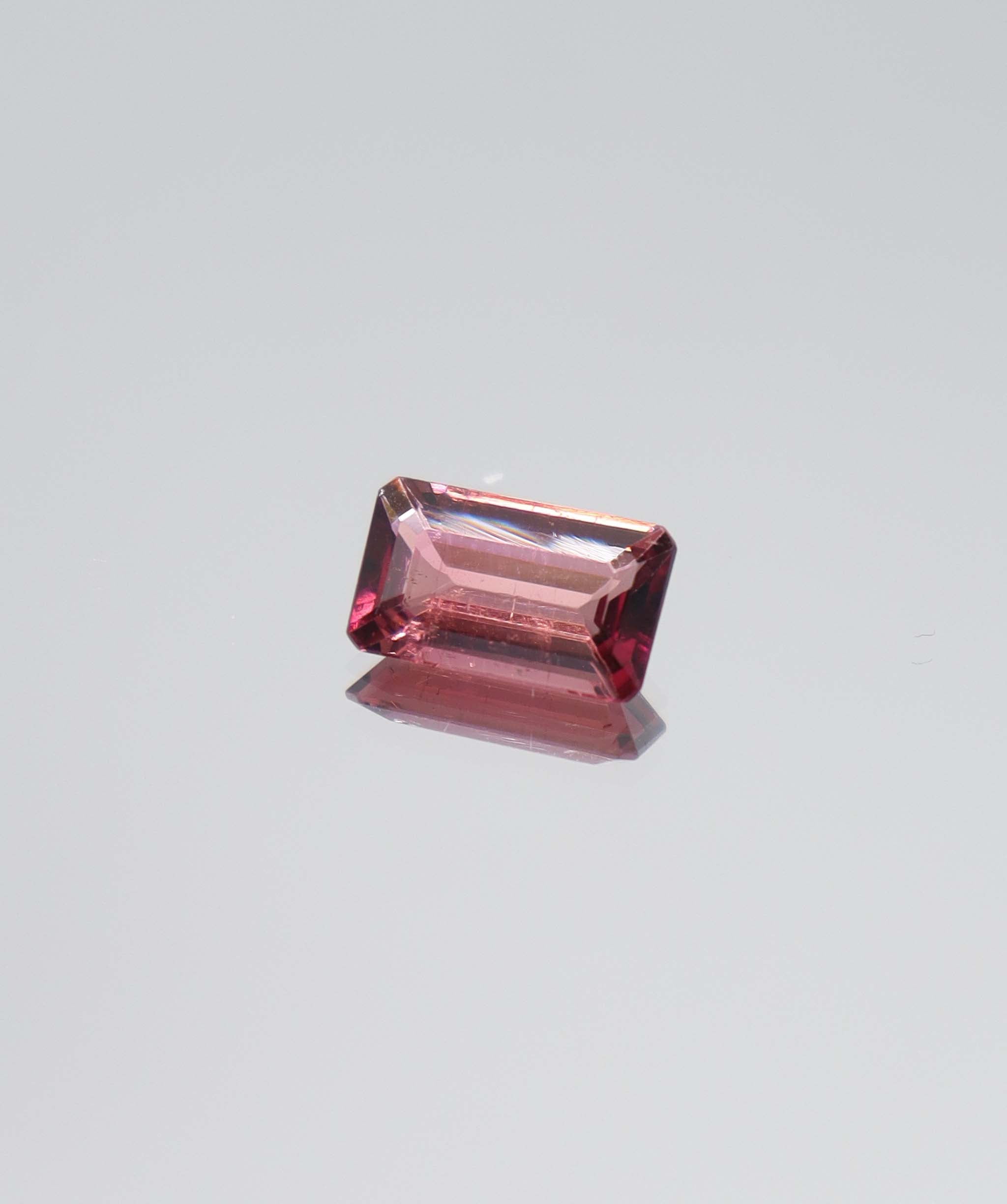 2.19ct Rubellite Tourmaline DXBCS5377