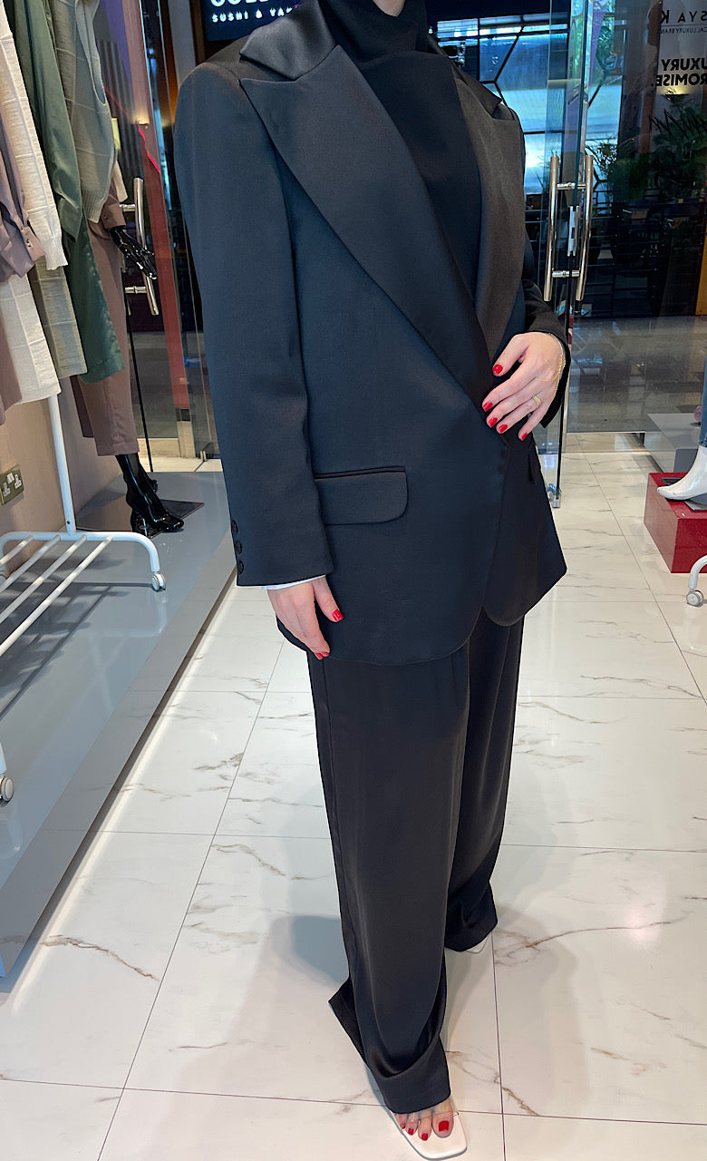 OVERSIZED DOUBLE LAYERED BLAZER "CITLALI" ( السترة)