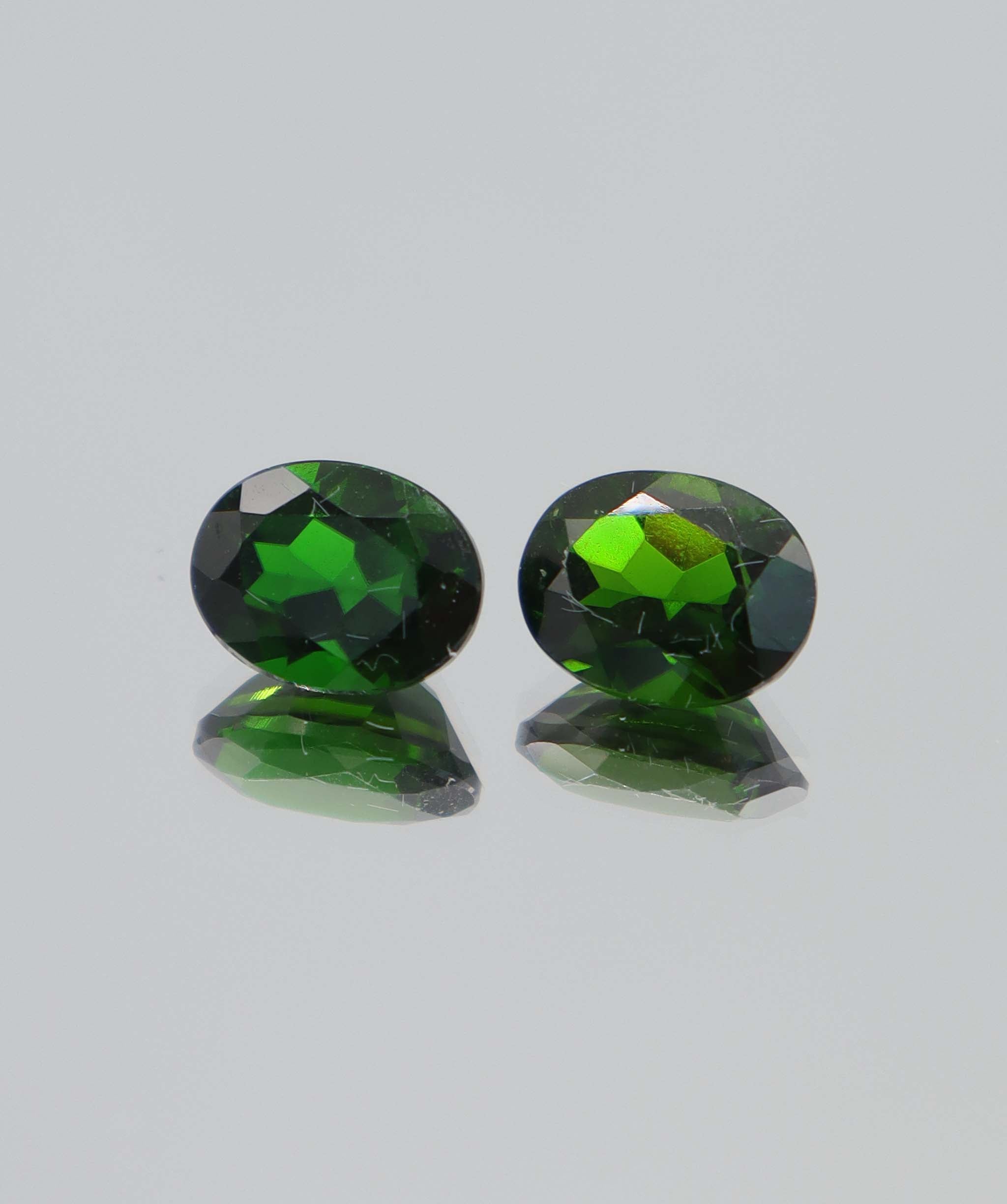 4.32ct Chrome Dioside Oval PAIR DXBCS5793