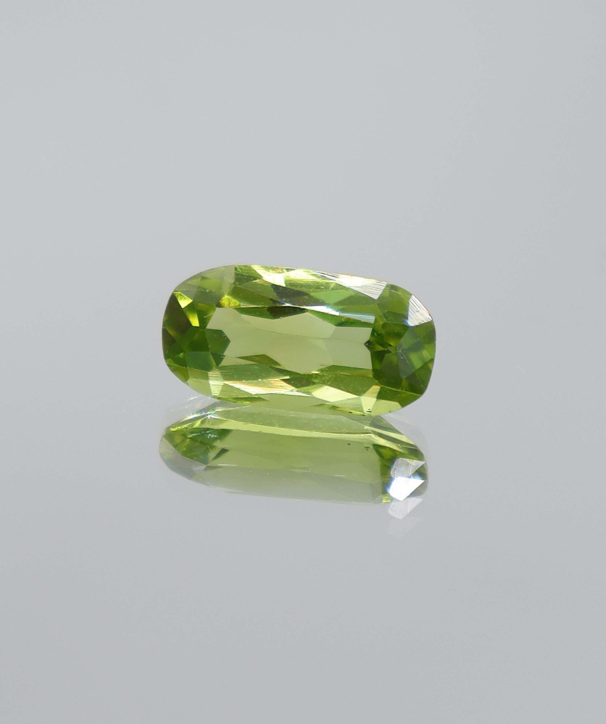 3.26ct Peridot Cushion DXBCS5809