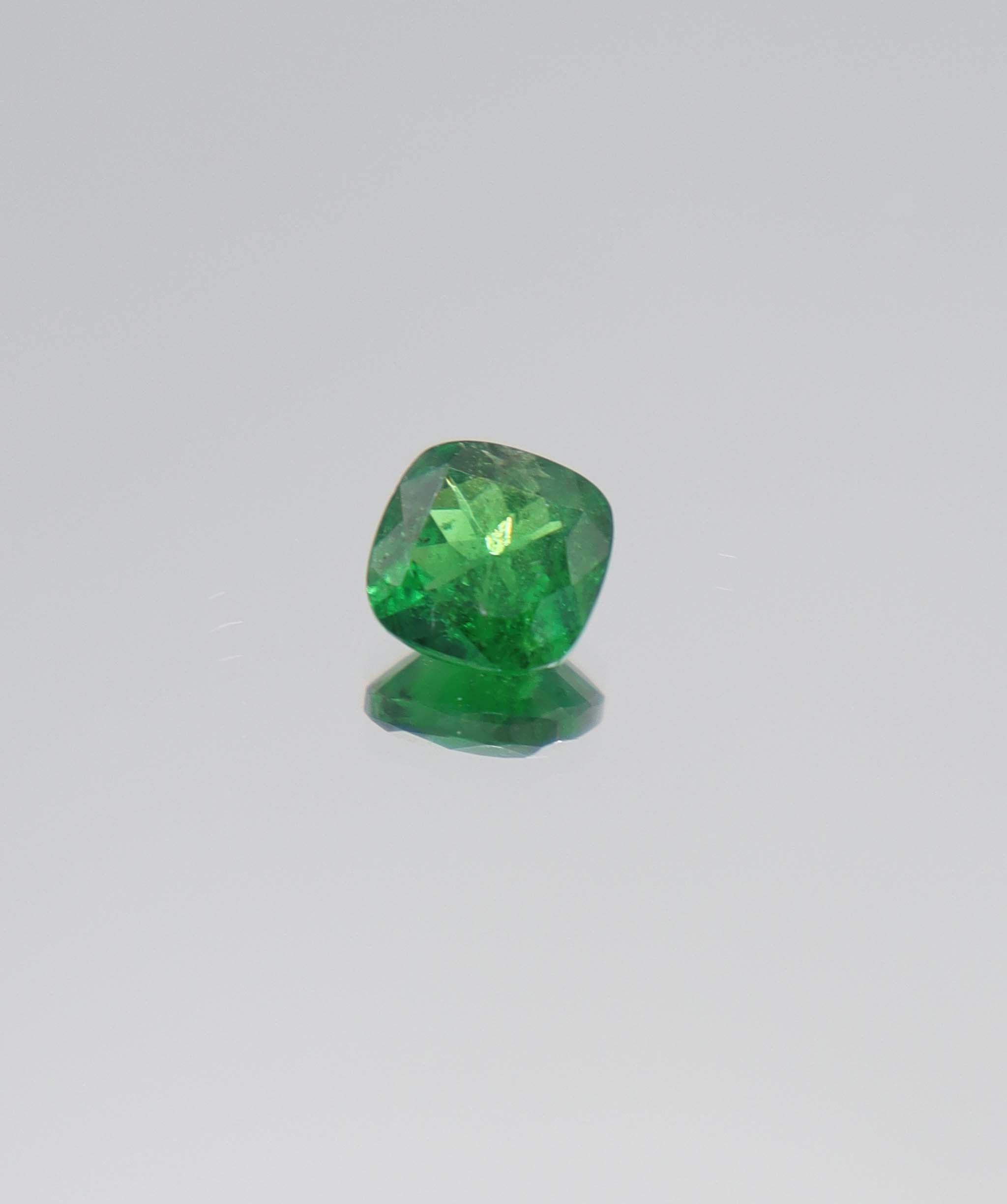 1.27ct Tsavorite Cushion DXBCS5790