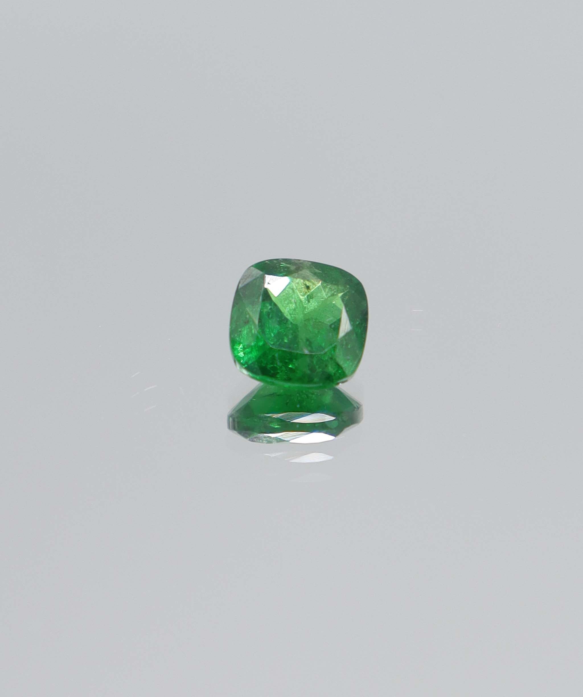 1.27ct Tsavorite Cushion DXBCS5790