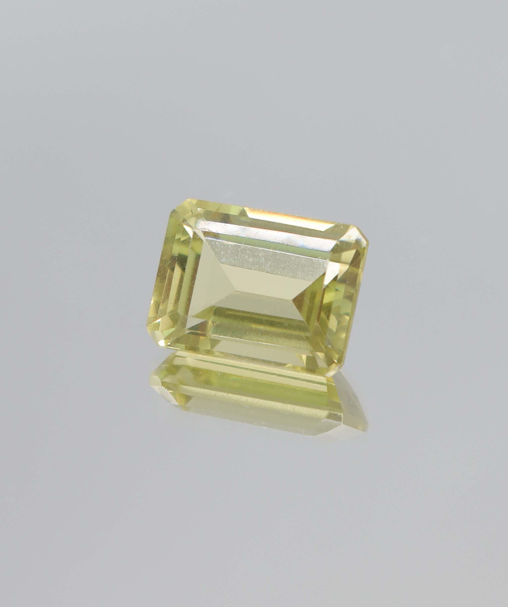 11.36ct Lemon Amethyst emerald cut DXBCS5826