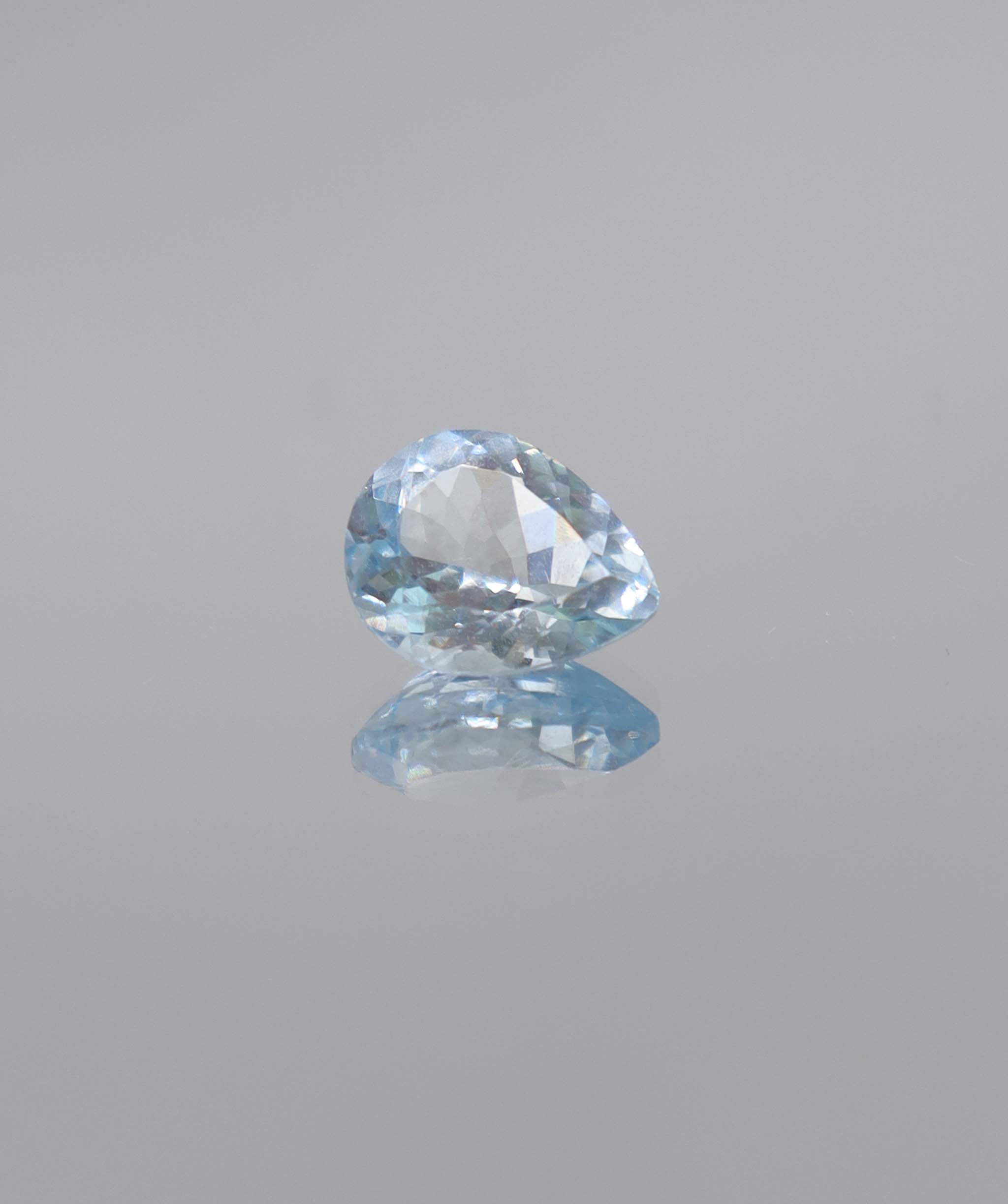 1.97ct Aquamarine Pear DXBCS5799