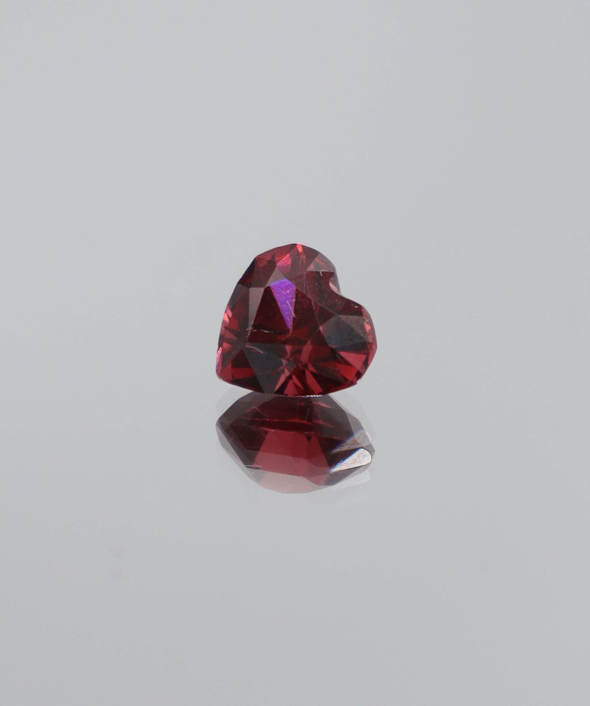 2.09ct Malaya Garnet Heart DXBCS5805