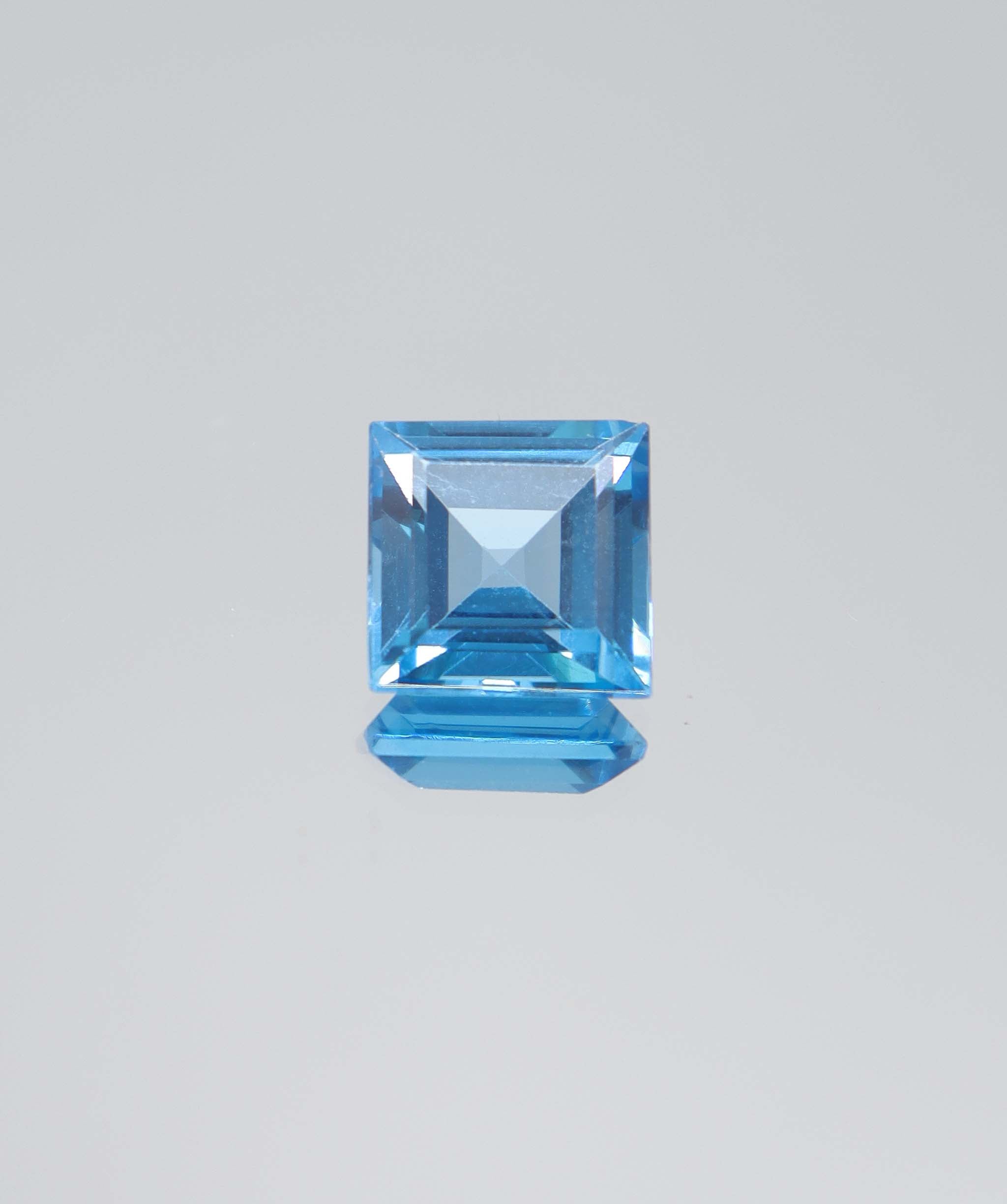 5.37ct Swiss Blue Topaz Princess DXBCS5833