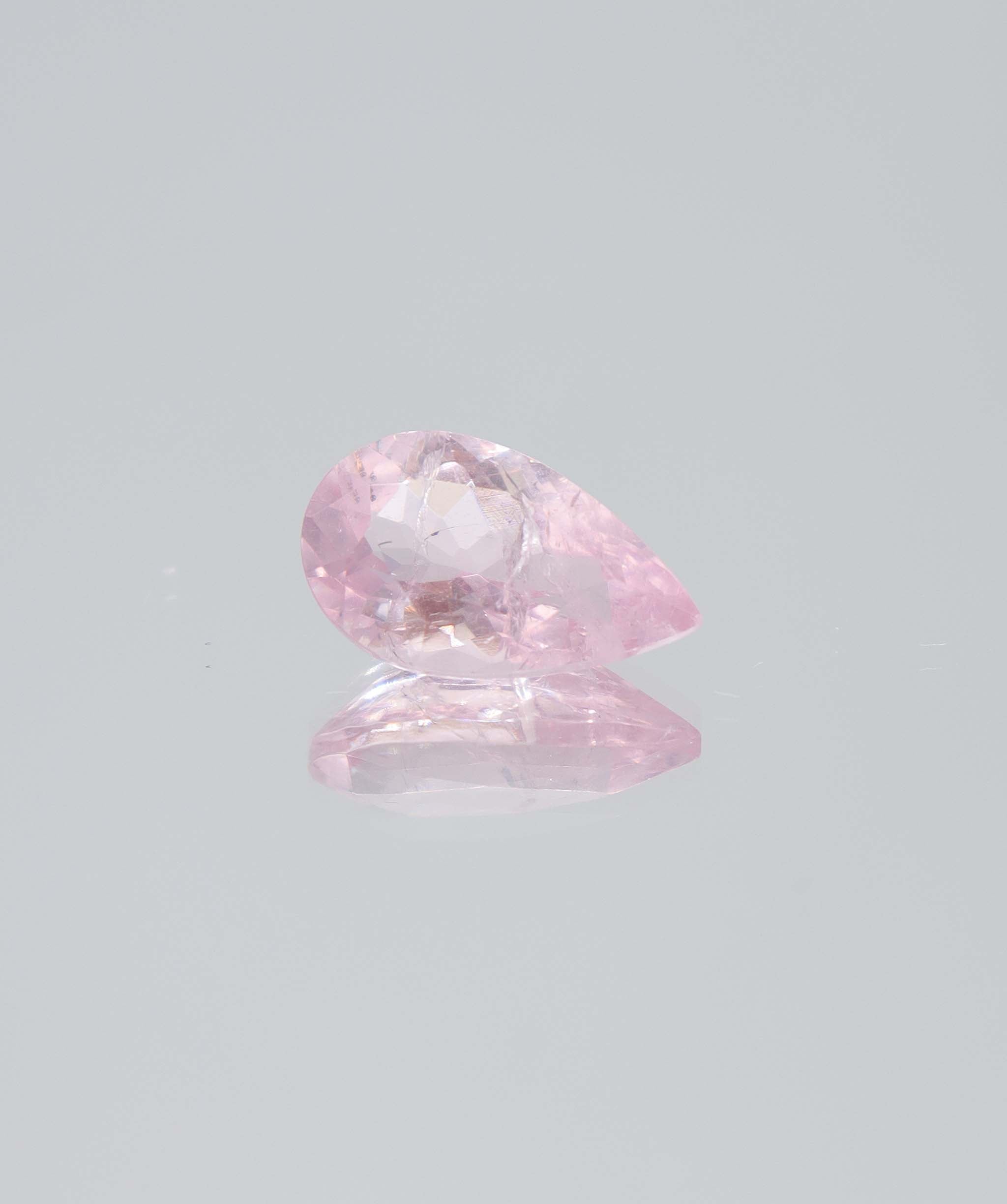 4.74ct Morganite Pear DXBCS5849