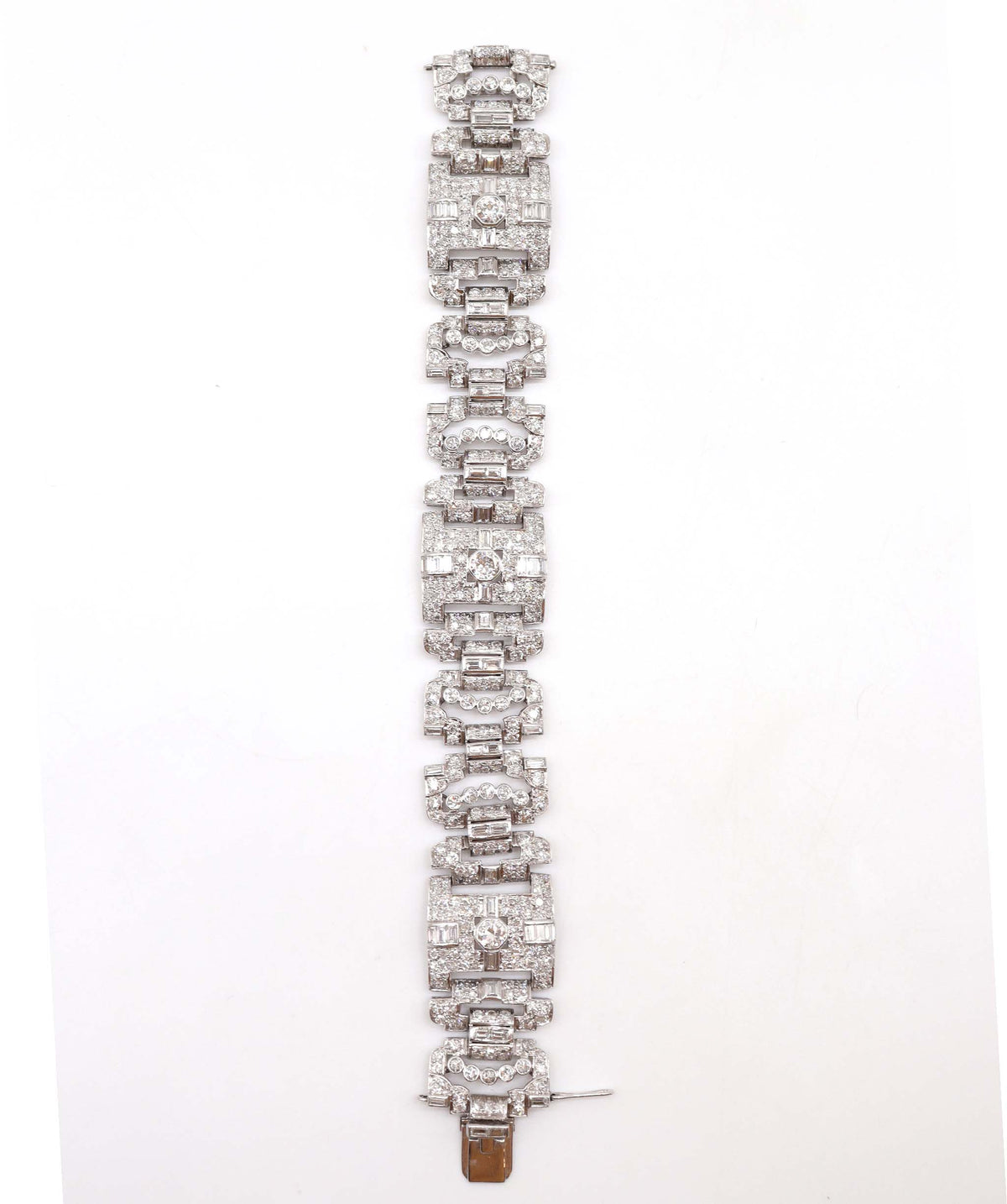 An Art Deco Diamond Bracelet WA19282