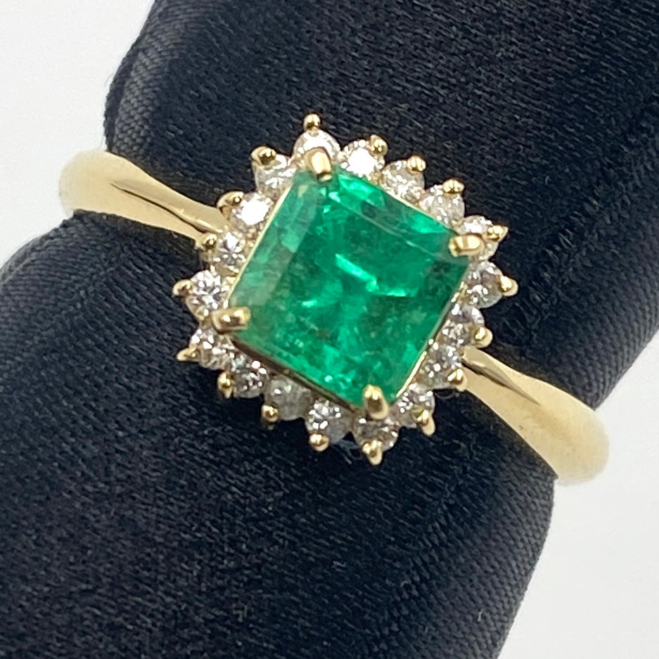 K18 Emerald Ring E0.84 D0.16 2.8g GRJ 51257 US5.75