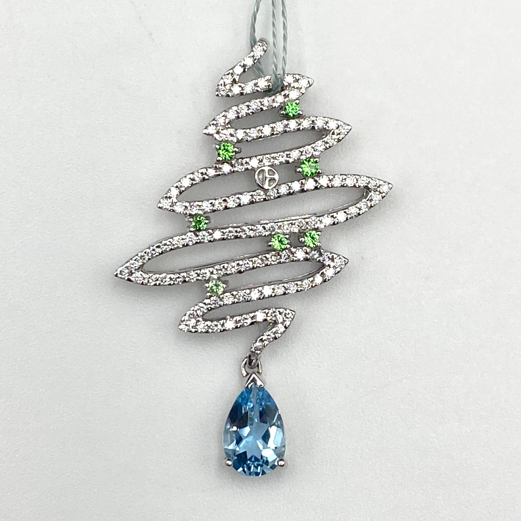 K18WG Aquamarine Pen Top AQ0.99 D0.65 G 7.1g sorting 50543