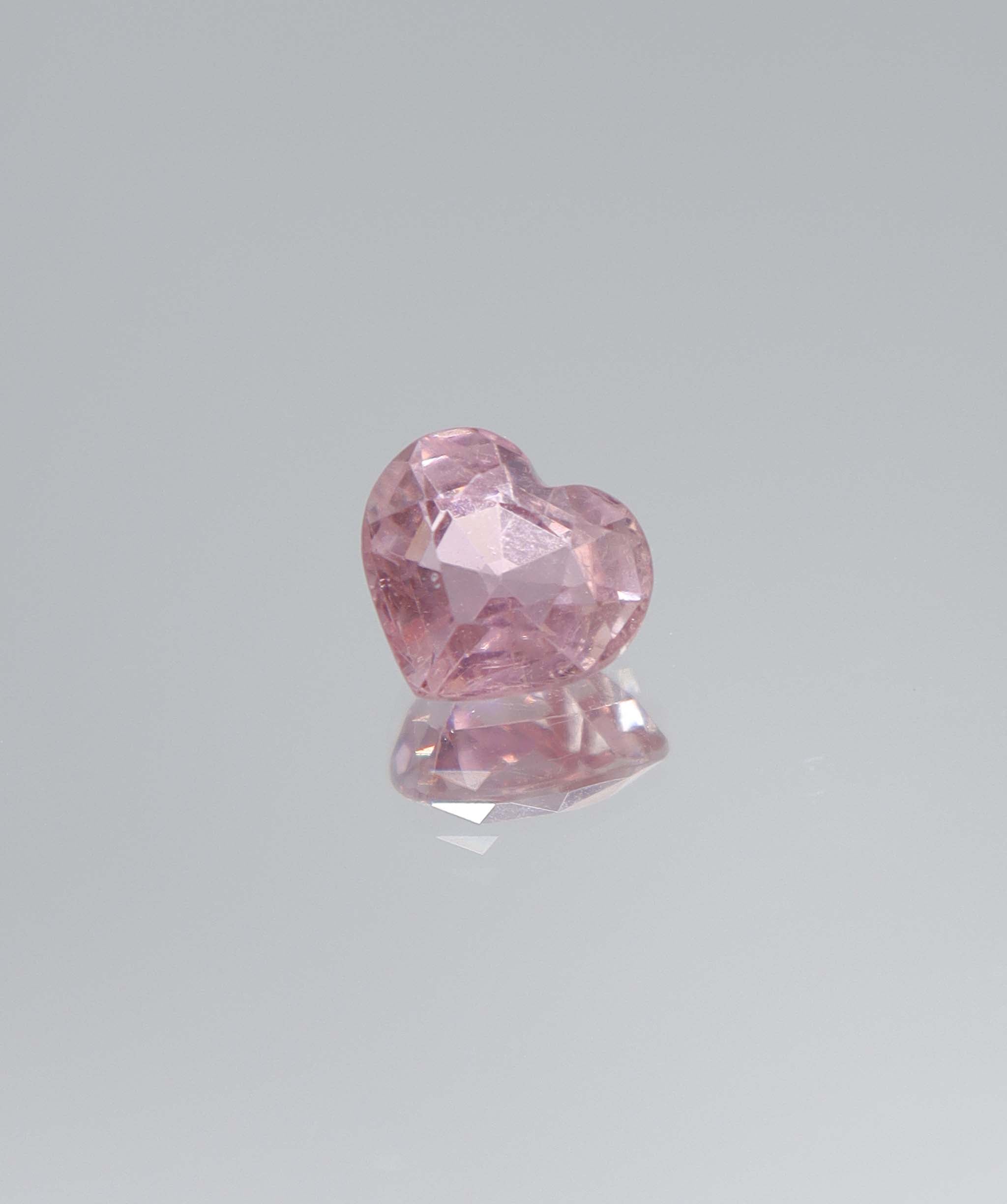 2.15ct Pink Tourmaline Heart DXBCS6016