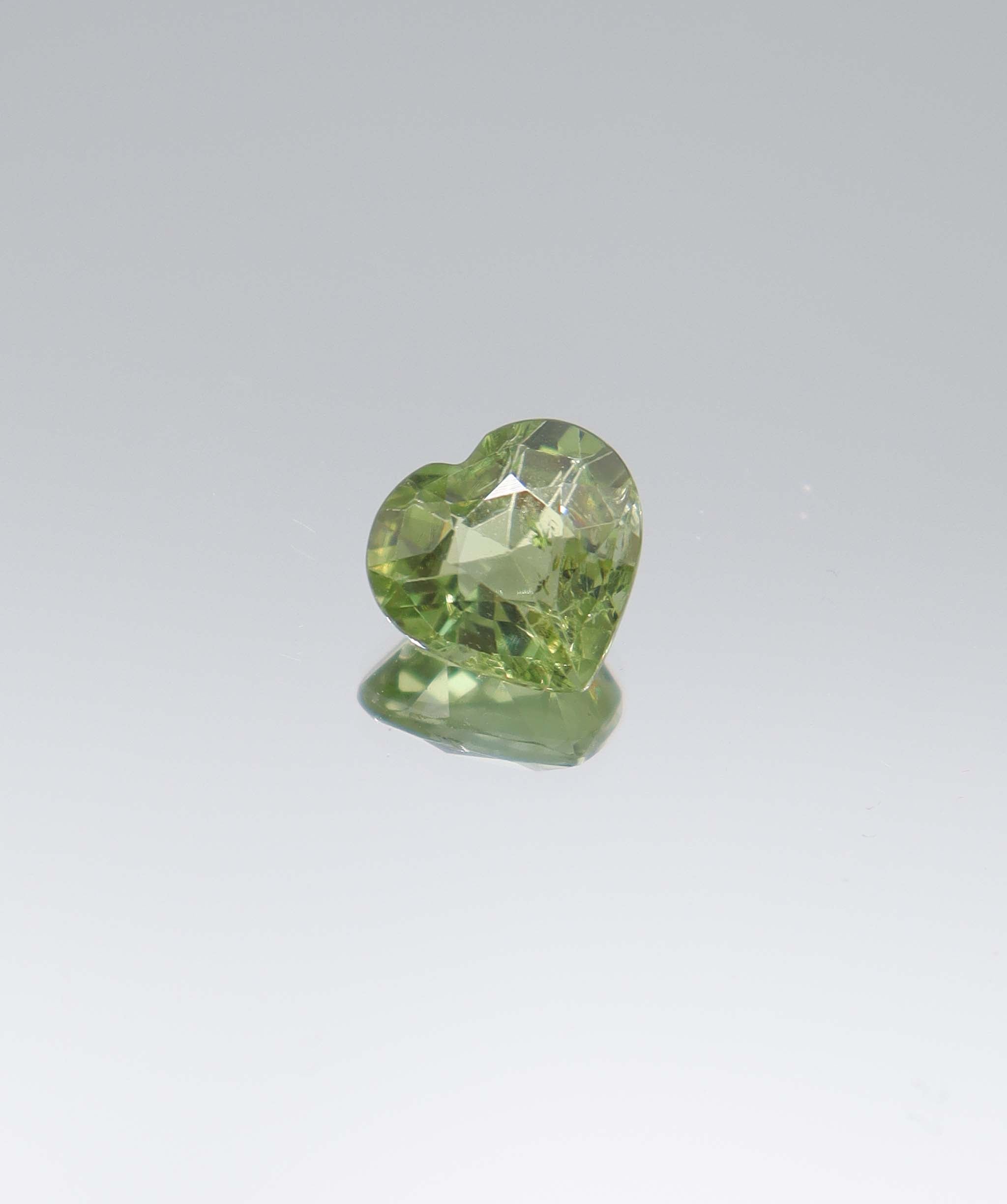 2.66ct Green Tourmaline Heart DXBCS6027