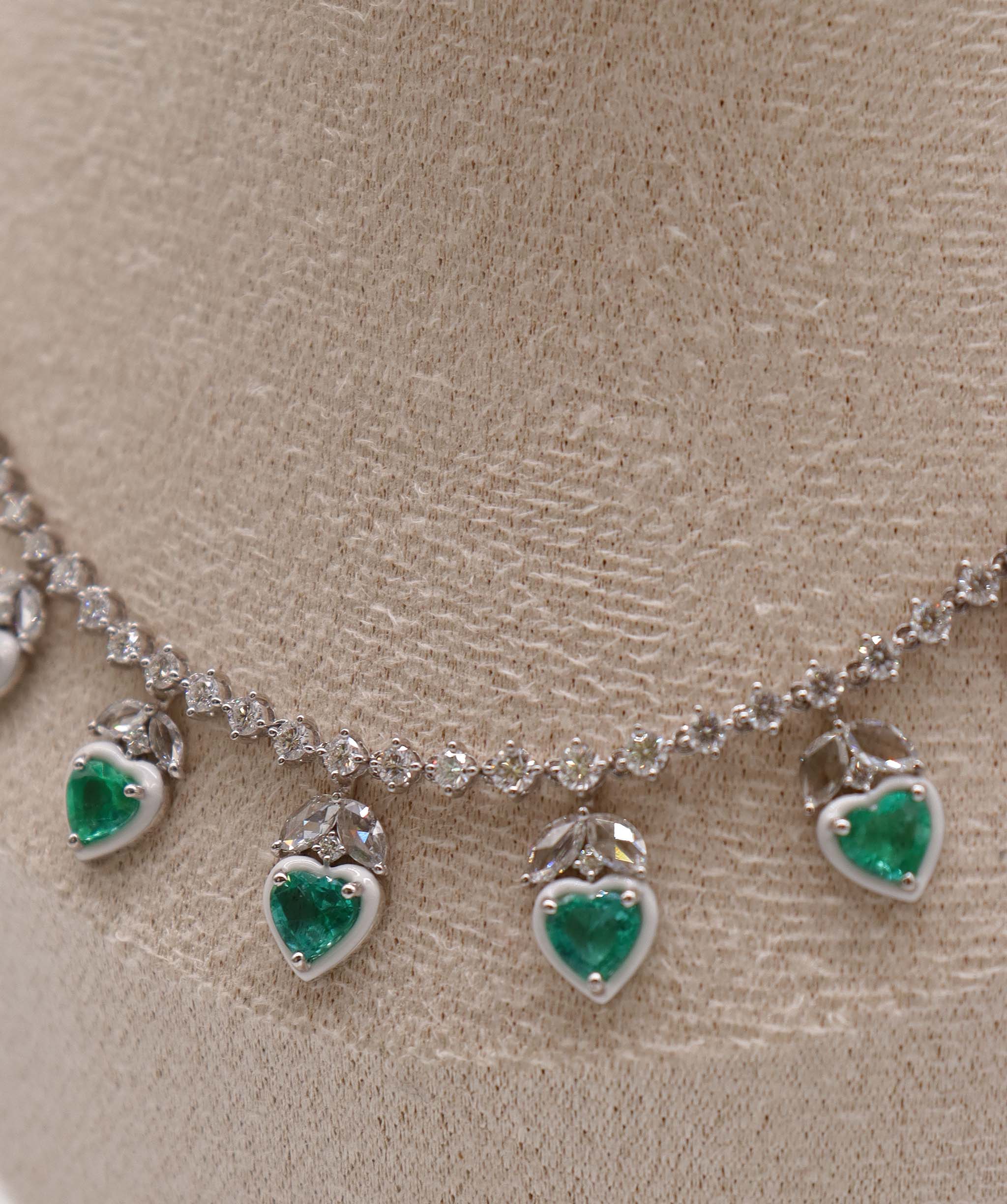 4.32ct PENDENT P-E53K