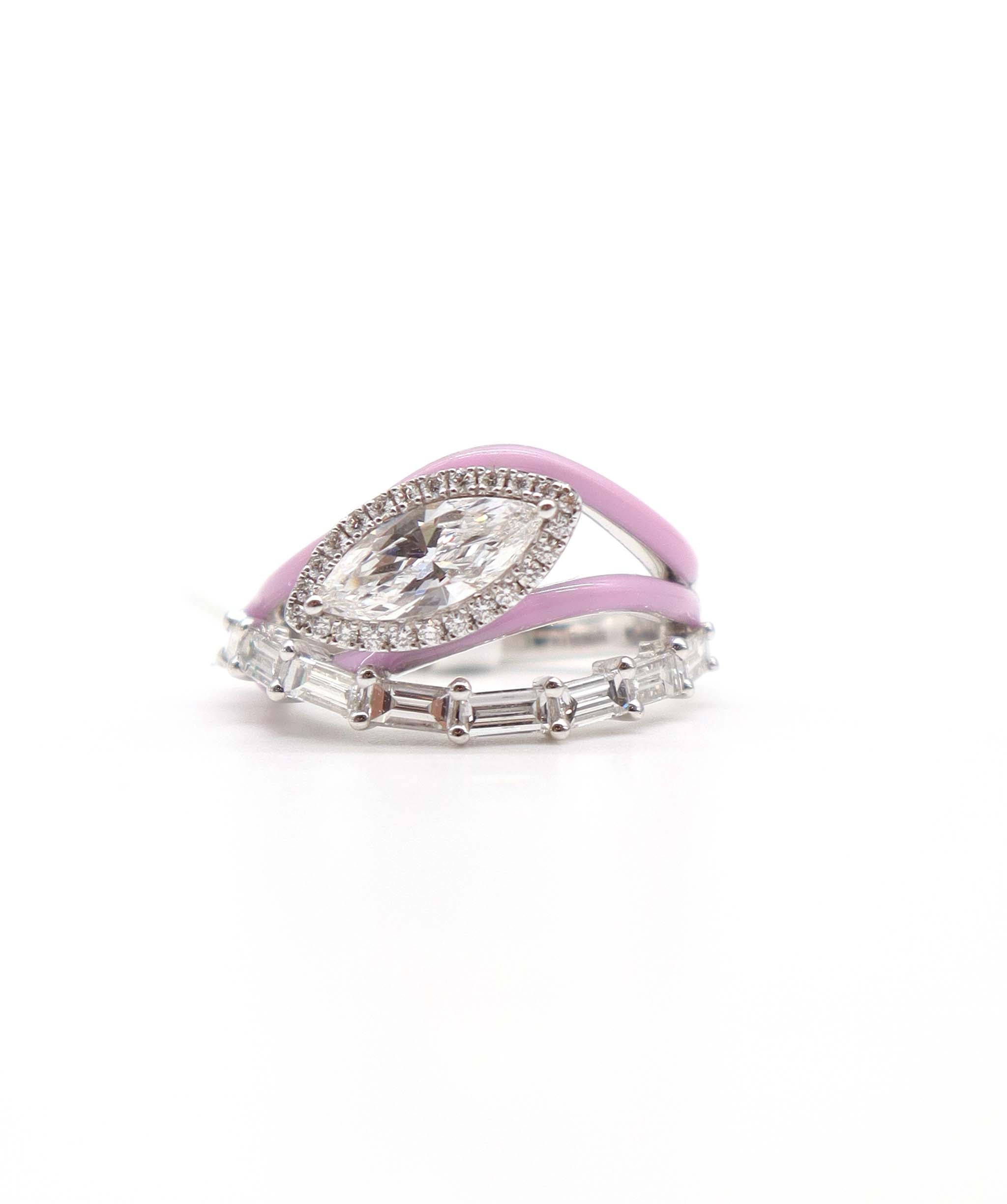 KAMYEN 1.57CT MQ, BUG AND ROUND DIAMOND RING Ring R-Z11K