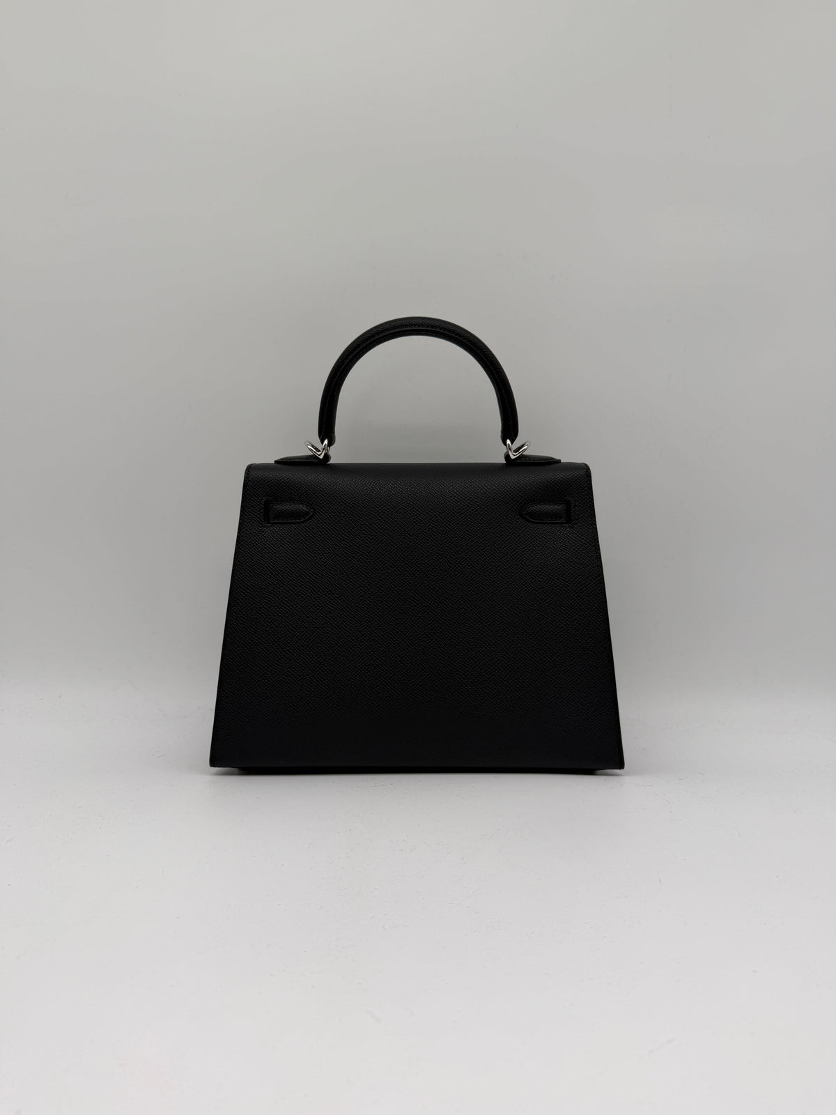 Hermès Kelly 25 Black Epsom Palladium Hardware