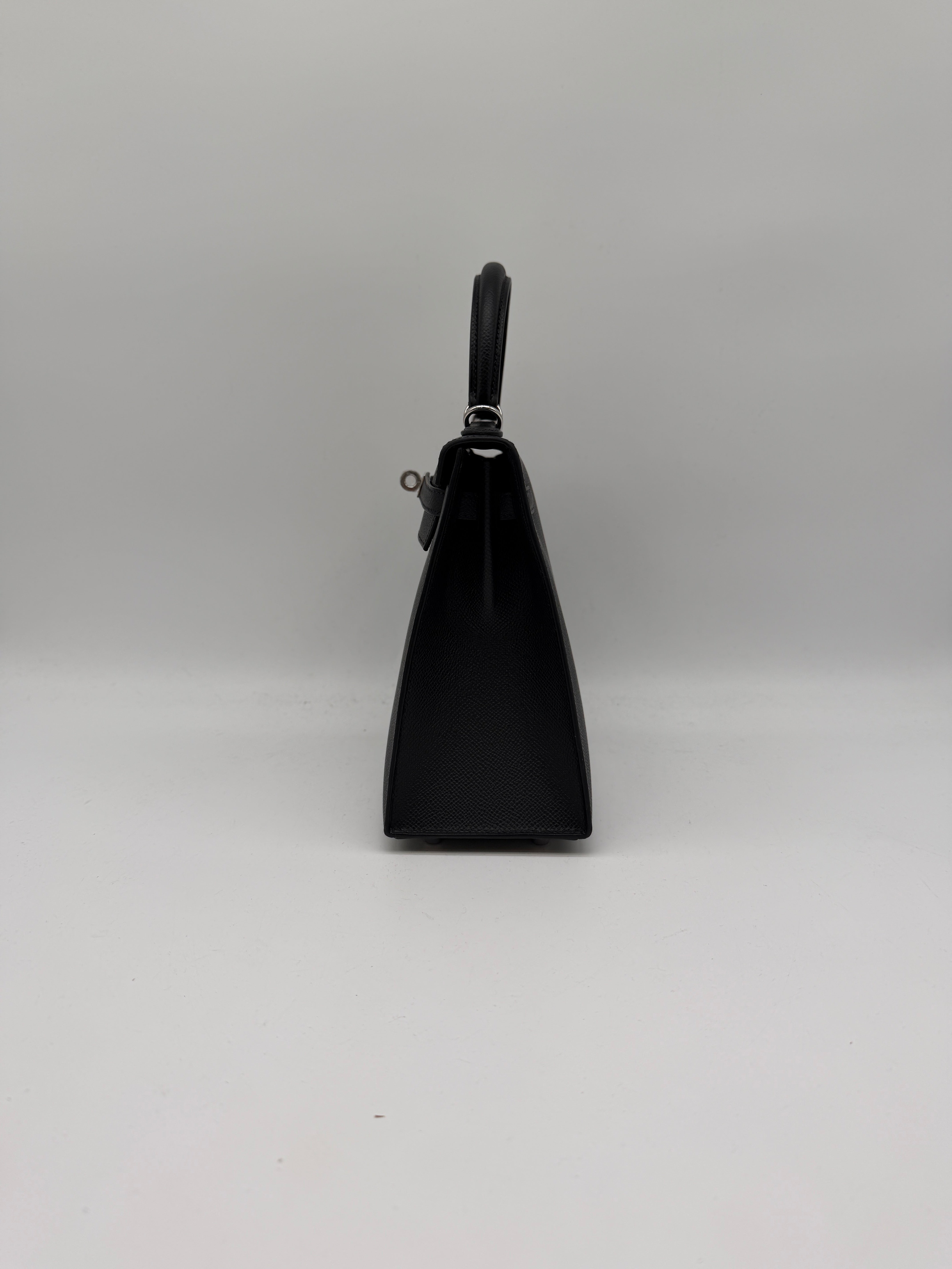 Hermès Kelly 25 Black Epsom Palladium Hardware