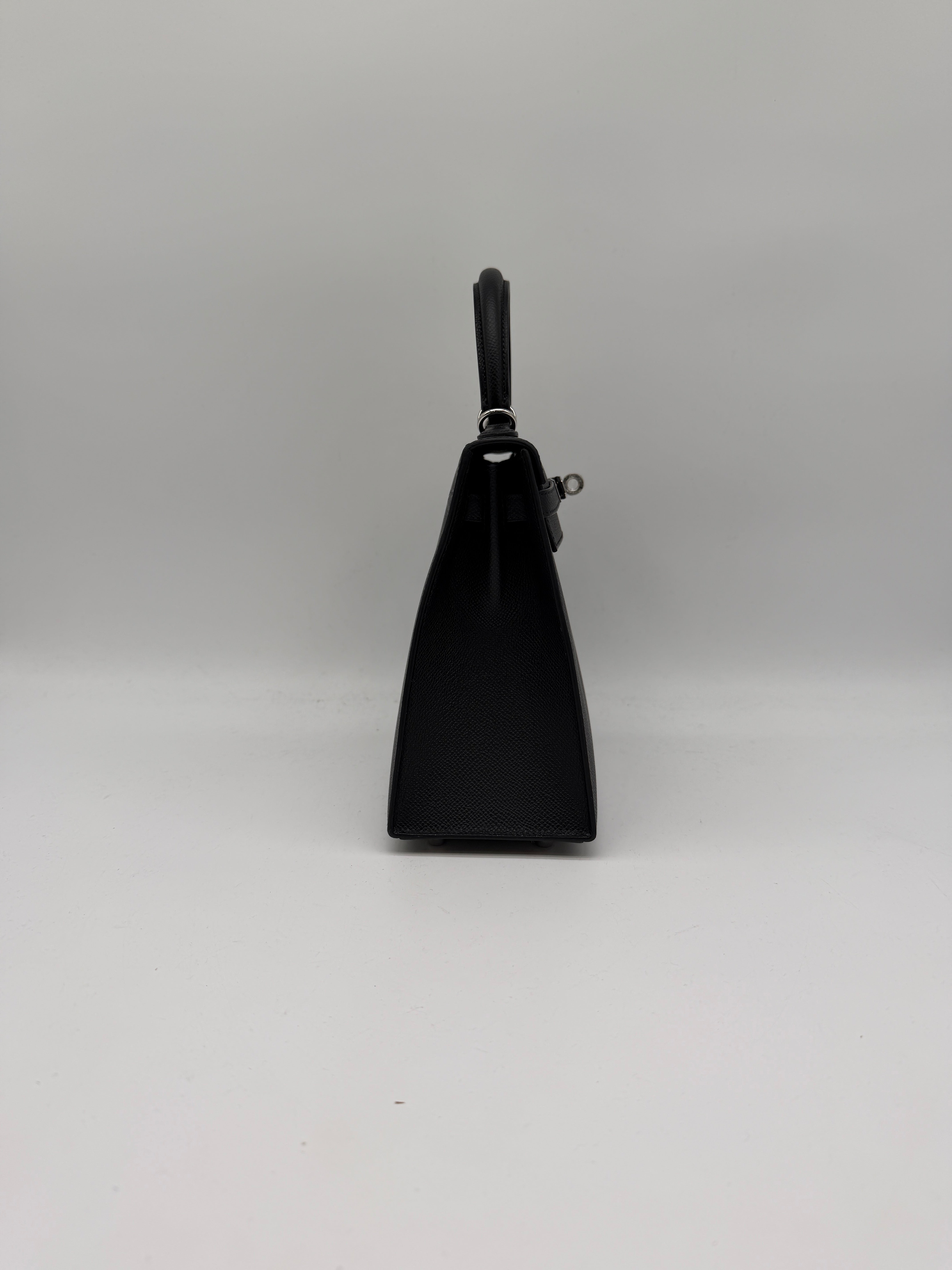 Hermès Kelly 25 Black Epsom Palladium Hardware