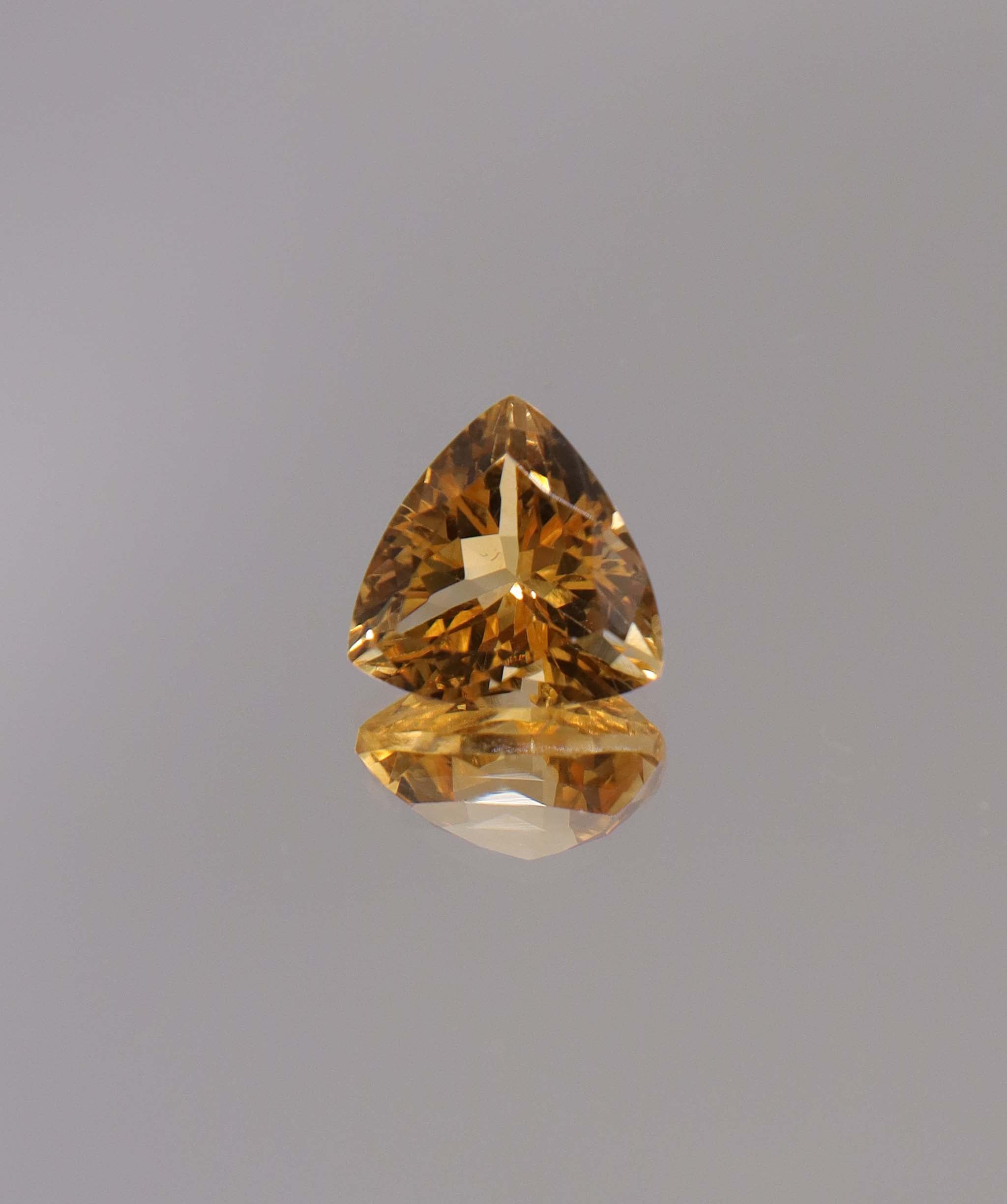 4.37ct Citrine Trillion DXBCS1284
