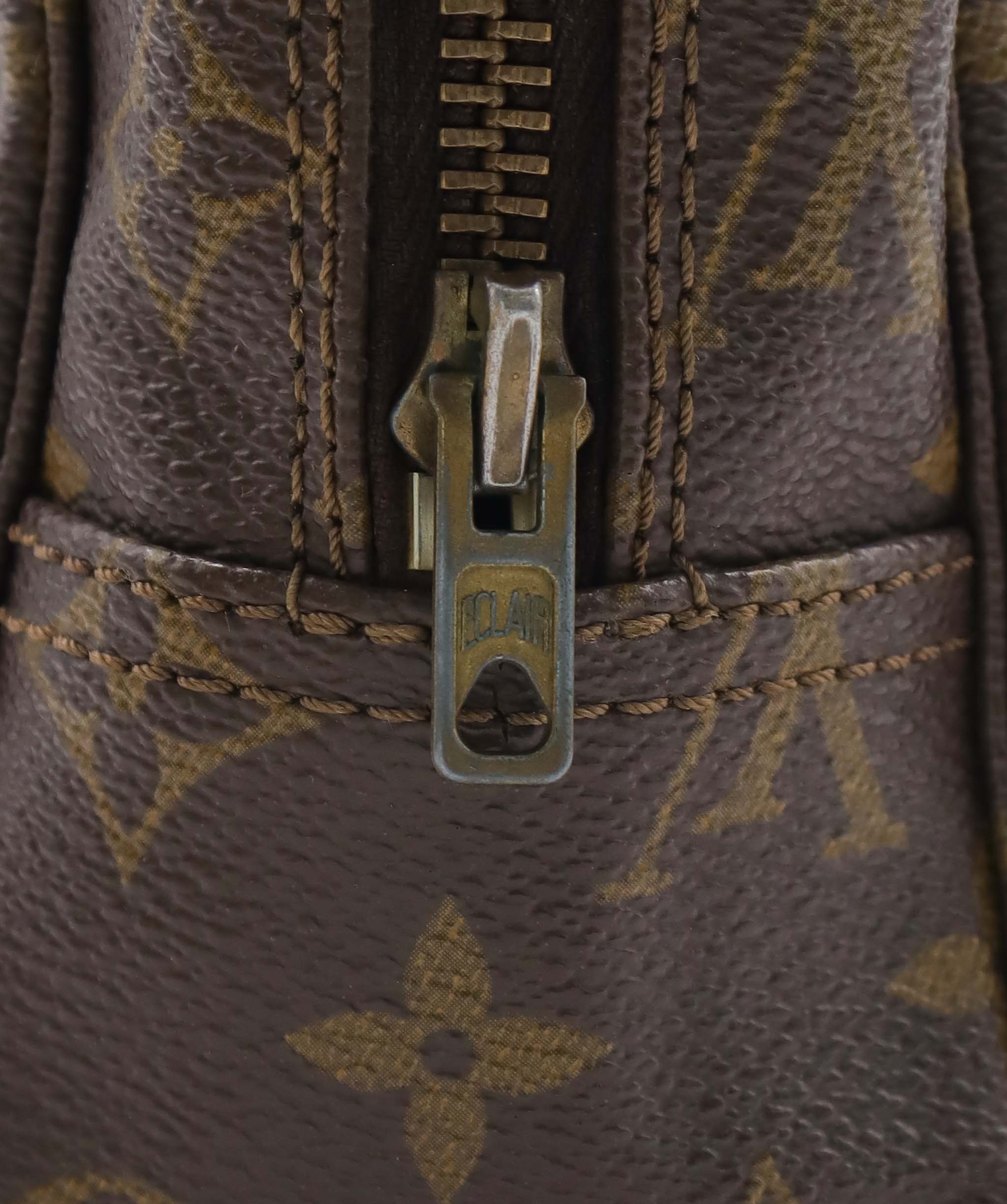 LOUIS VUITTON Trousse Toilette 28 M47522 B1022WUCBM