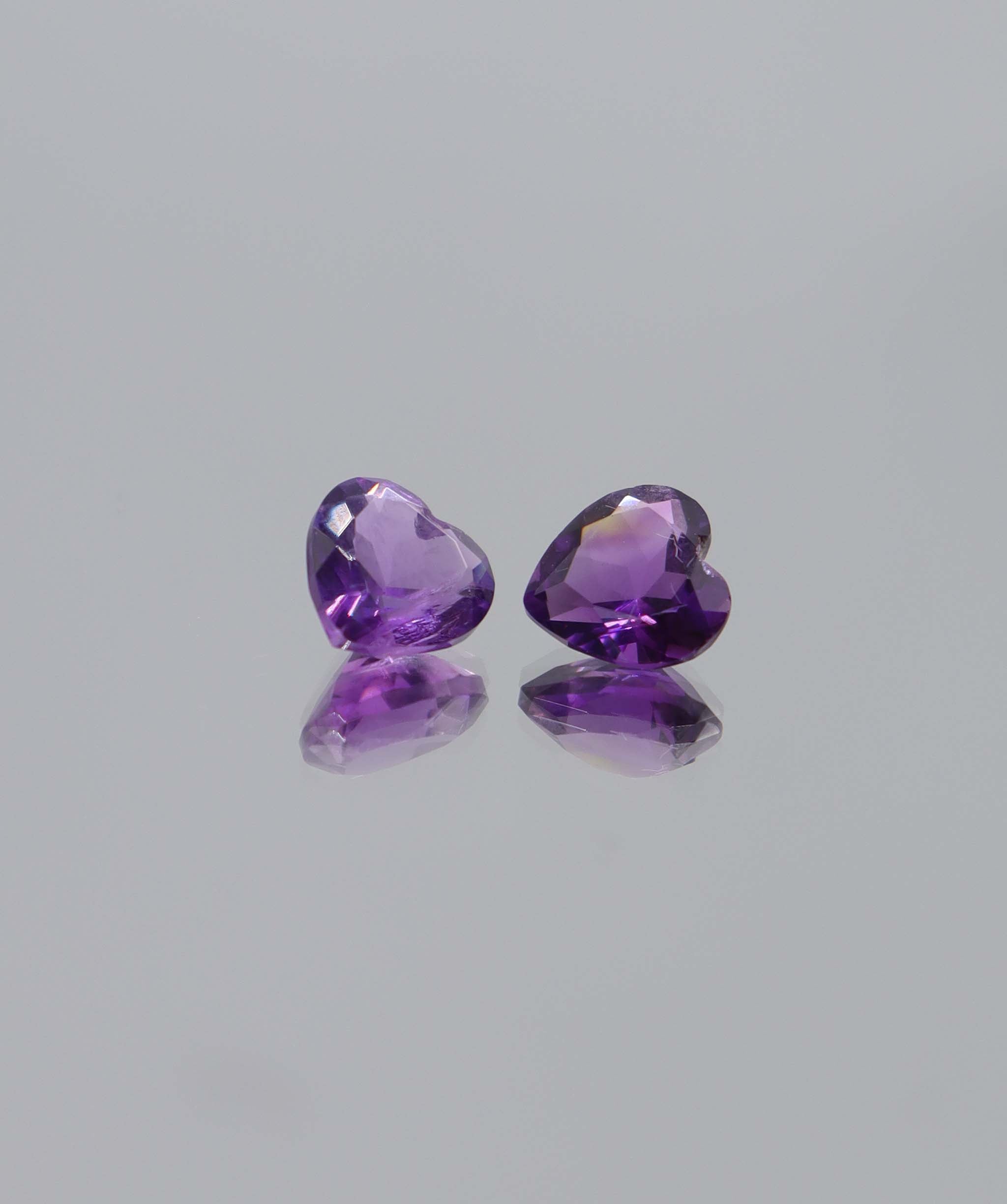3.28ct Amethyst heart set DXBCS6138