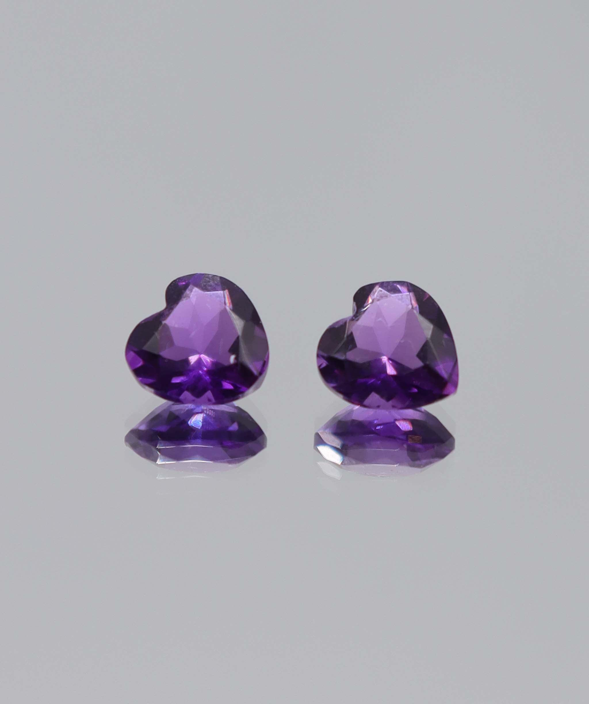 3.35ct Amethyst 2 heart DXBCS6129