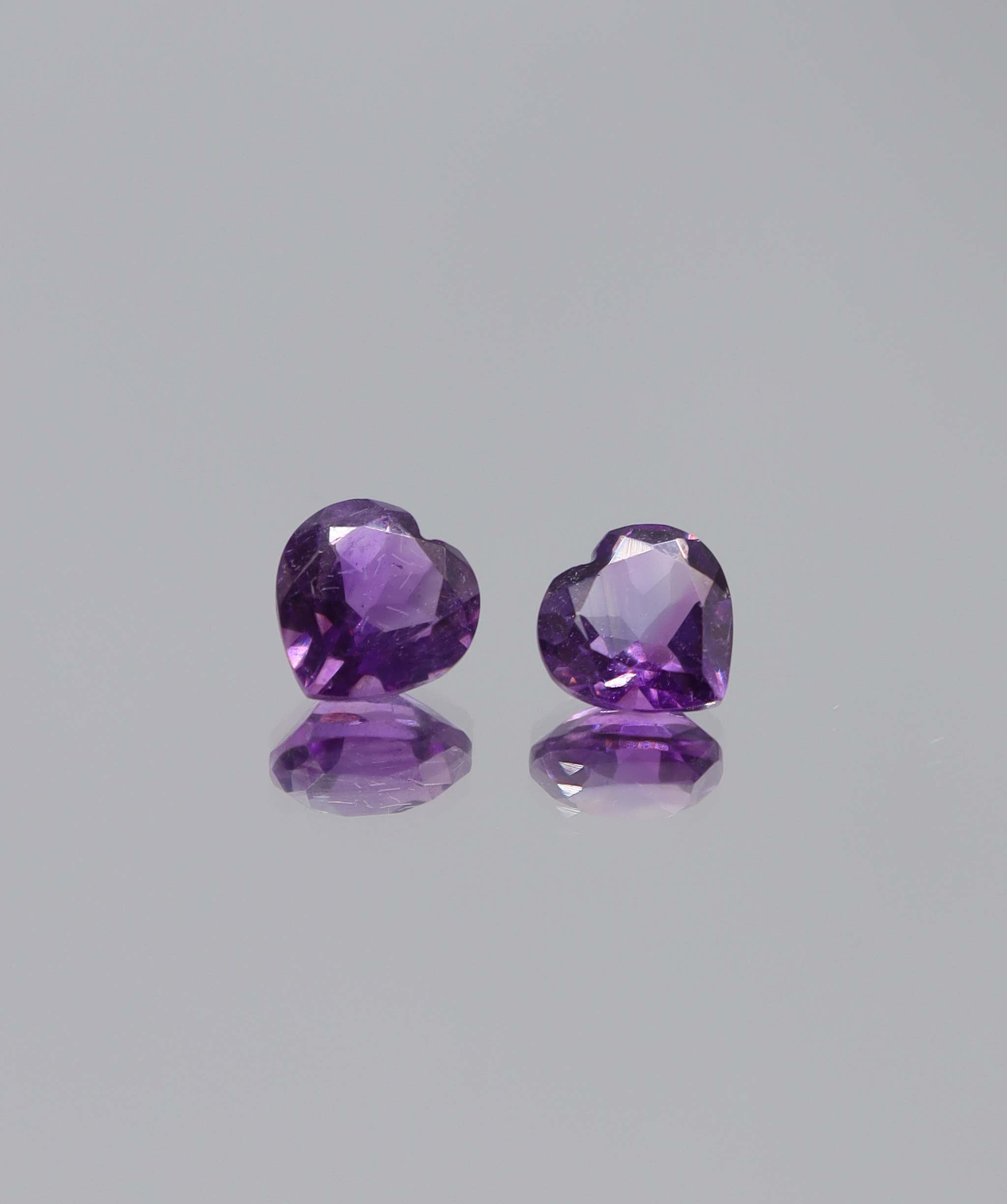 3.18ct Amethyst 2 heart DXBCS6112